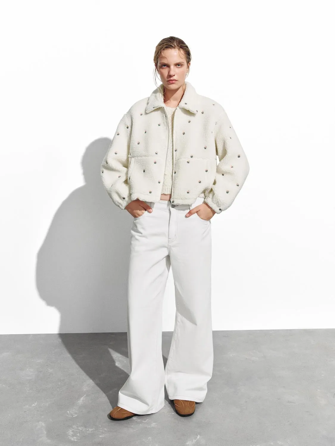 Zip Up Dotted Jackets sold by Urban Revivo product image thumbnail 4