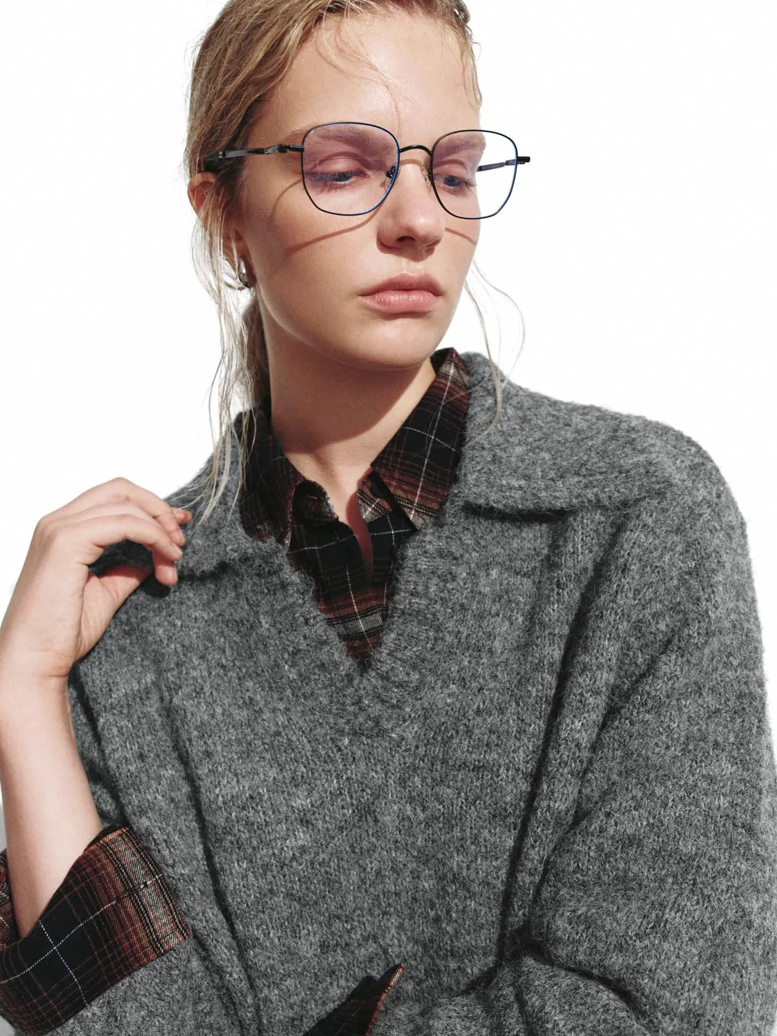 Large Collar Long Sleeve Knitted T-Shirts sold by Urban Revivo product image thumbnail 3