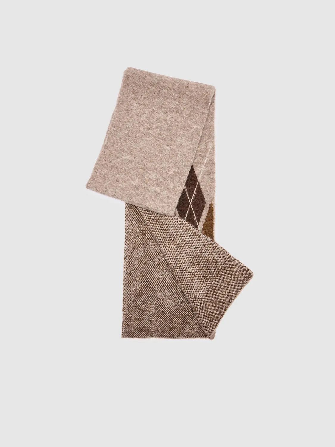 Argyle Scarf sold by Urban Revivo product image thumbnail 2