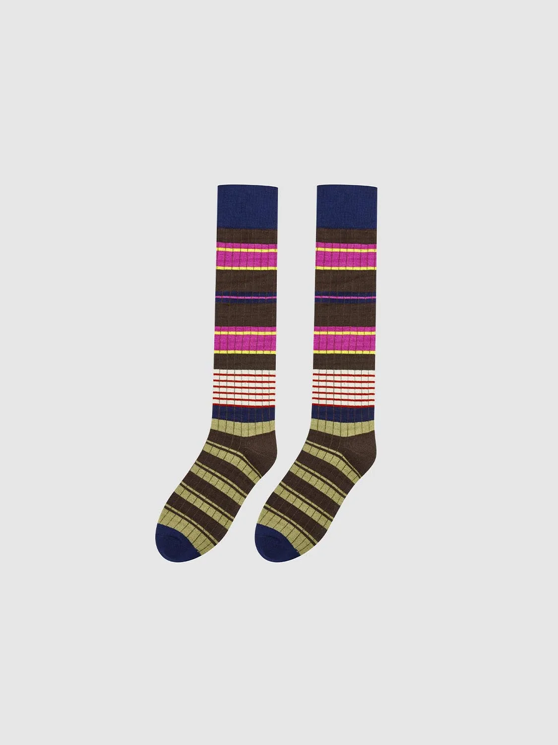 Contrast Striped Knee High Socks sold by Urban Revivo