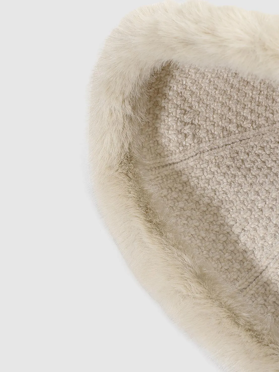 Faux Fur Knitted Bucket Hats sold by Urban Revivo product image thumbnail 5