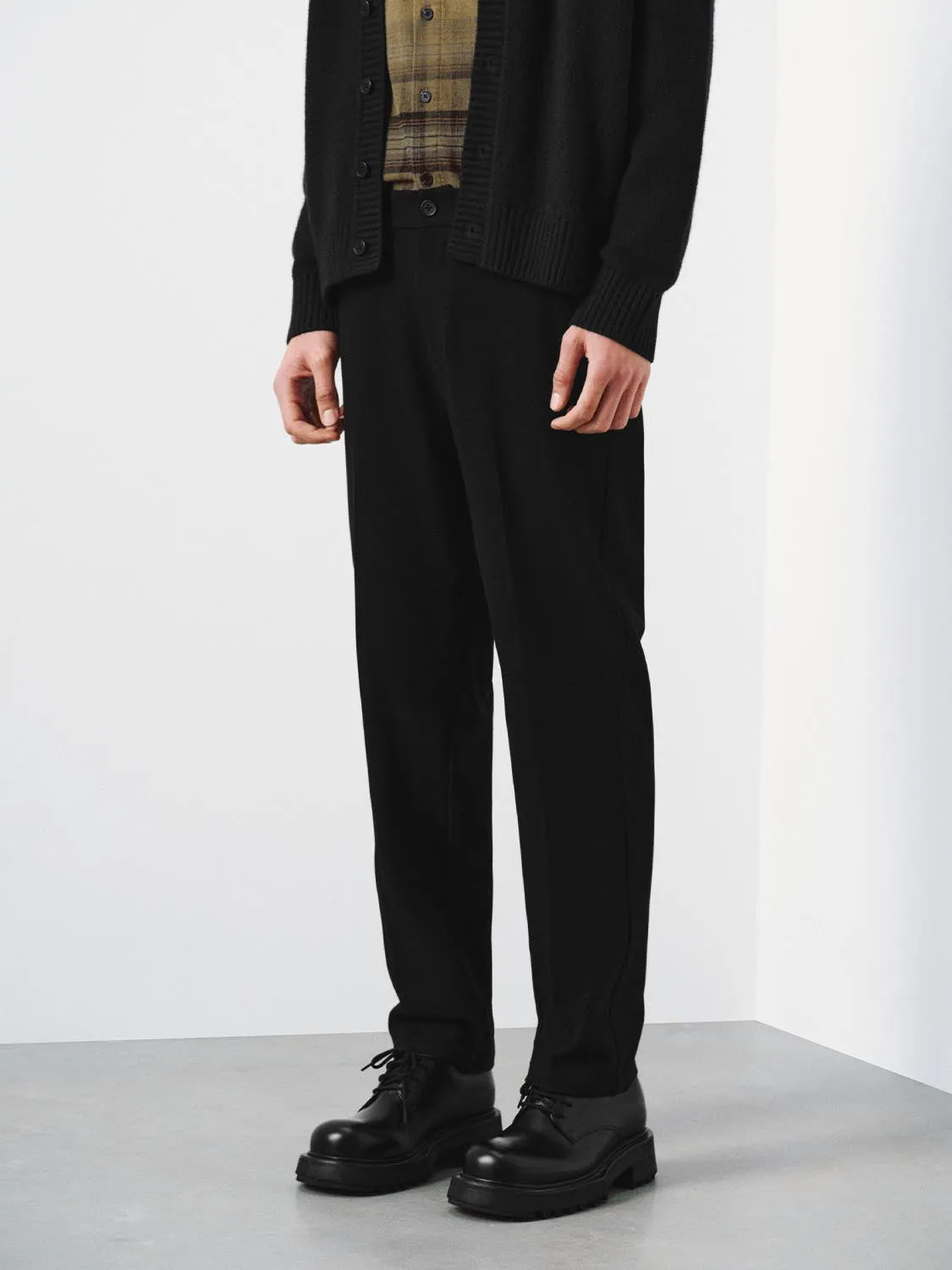 Tailored Straight Leg Pants sold by Urban Revivo product image thumbnail 3