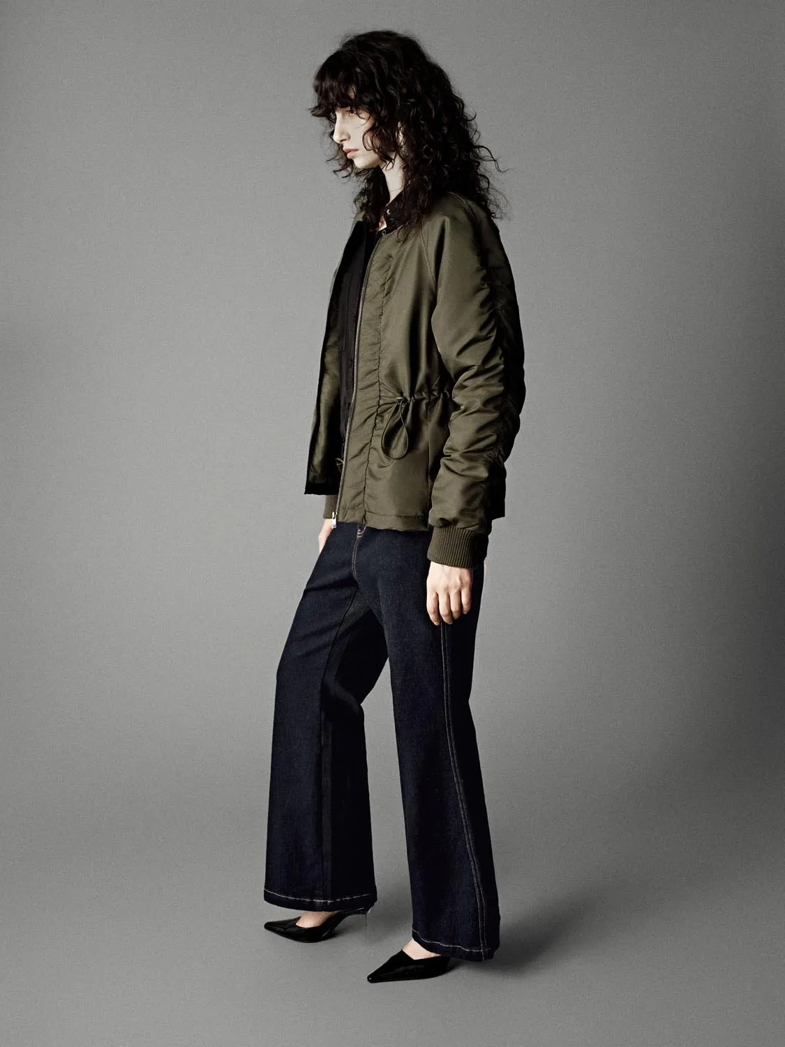 Drawstring Crew Neck Down Jackets sold by Urban Revivo product image thumbnail 5