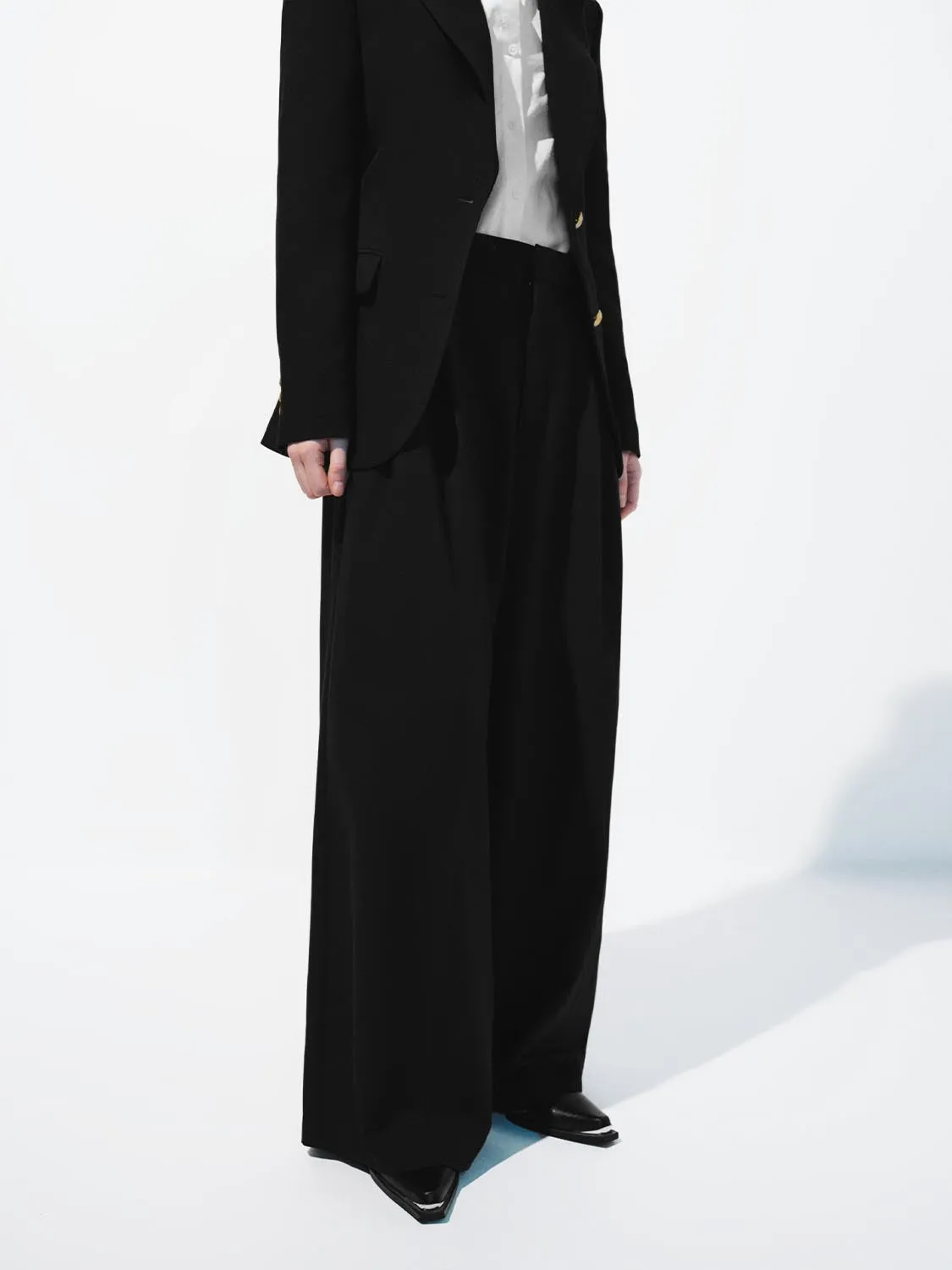 Pleated Wide Leg Pants sold by Urban Revivo product image thumbnail 3