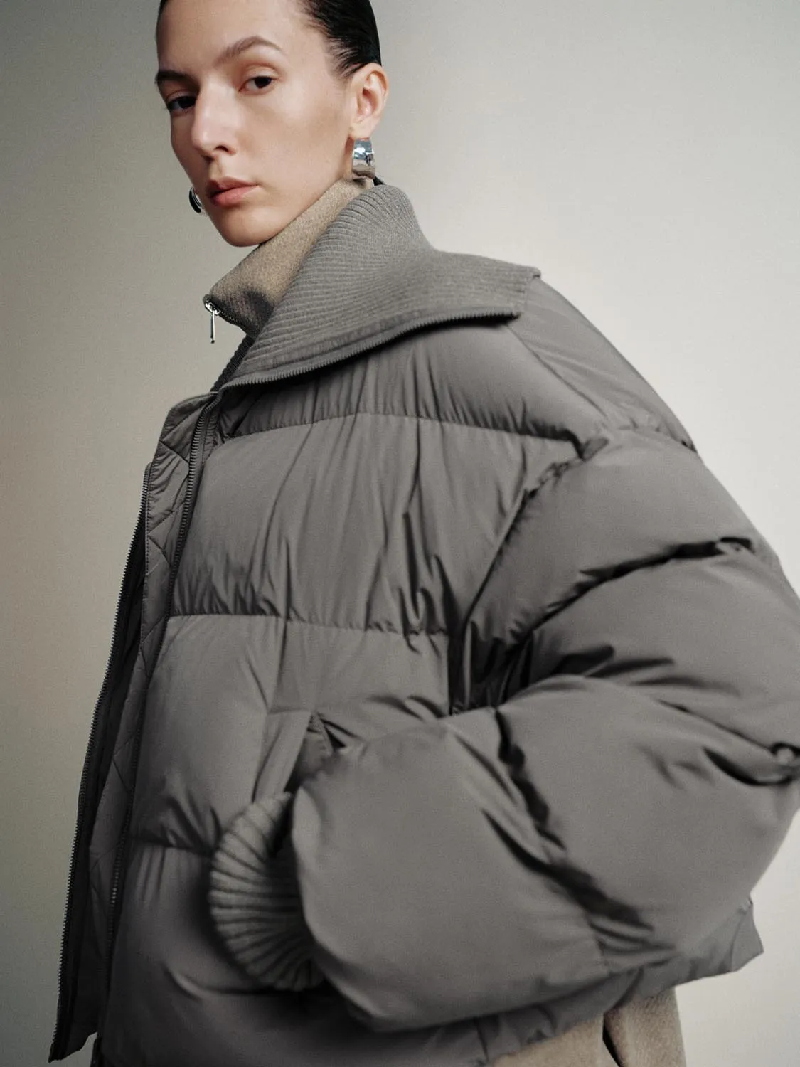 Cropped Large Collar Padded Jackets sold by Urban Revivo product image thumbnail 3