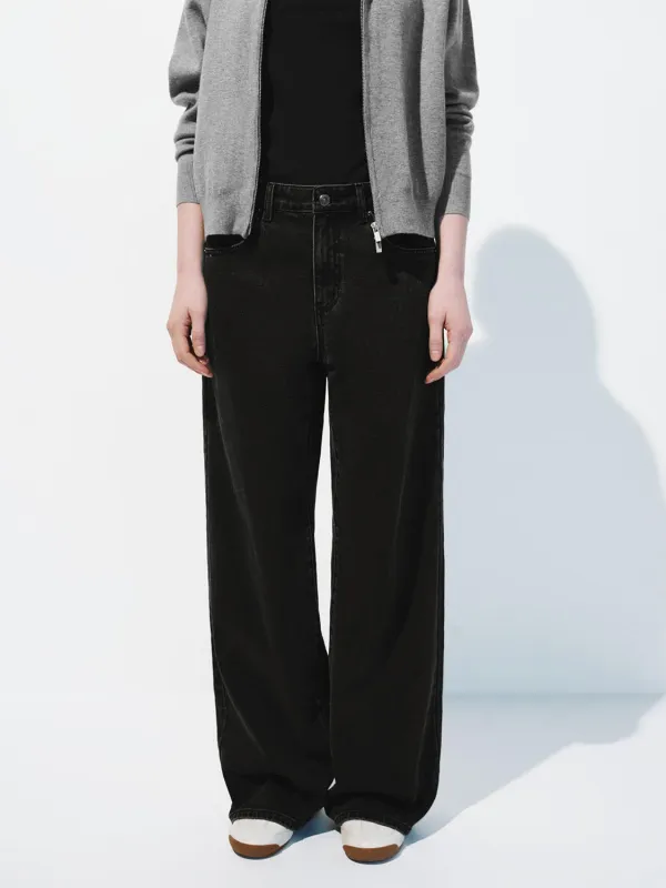 Wide Leg Jeans sold by Urban Revivo