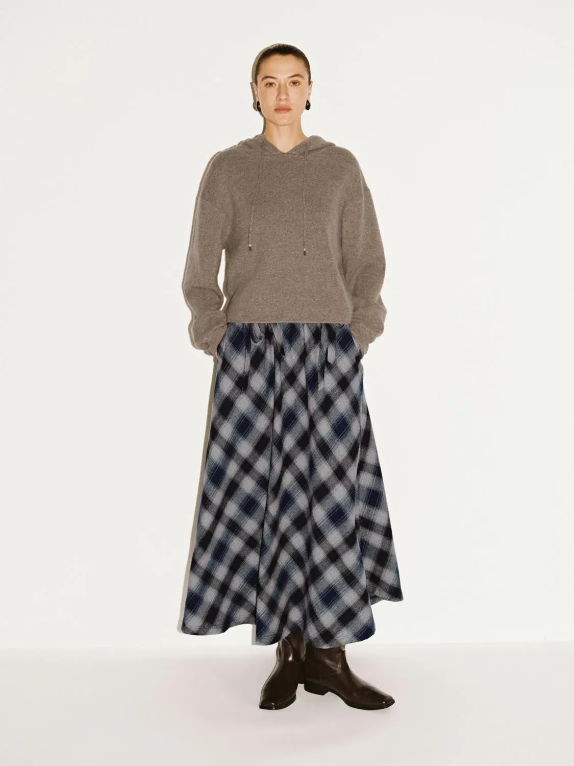 Hooded Long Sleeve Knitted T-Shirts sold by Urban Revivo product image thumbnail 5