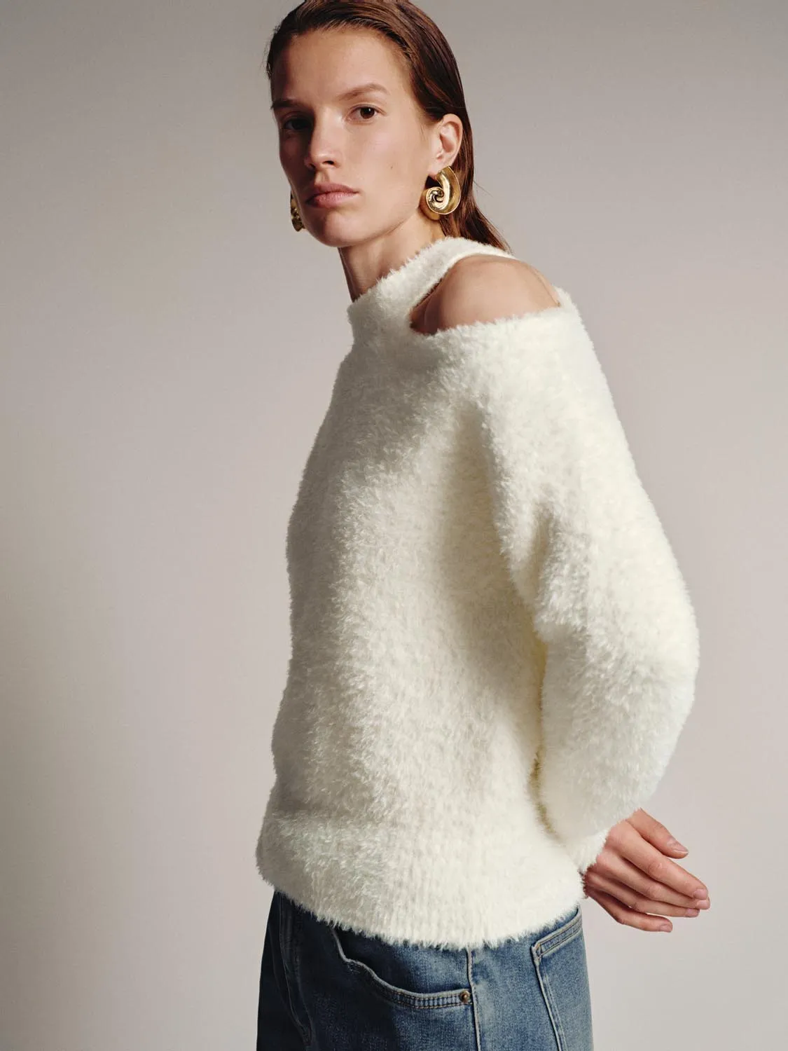 Cut Out One Shoulder Knitted T-Shirts sold by Urban Revivo product image thumbnail 2