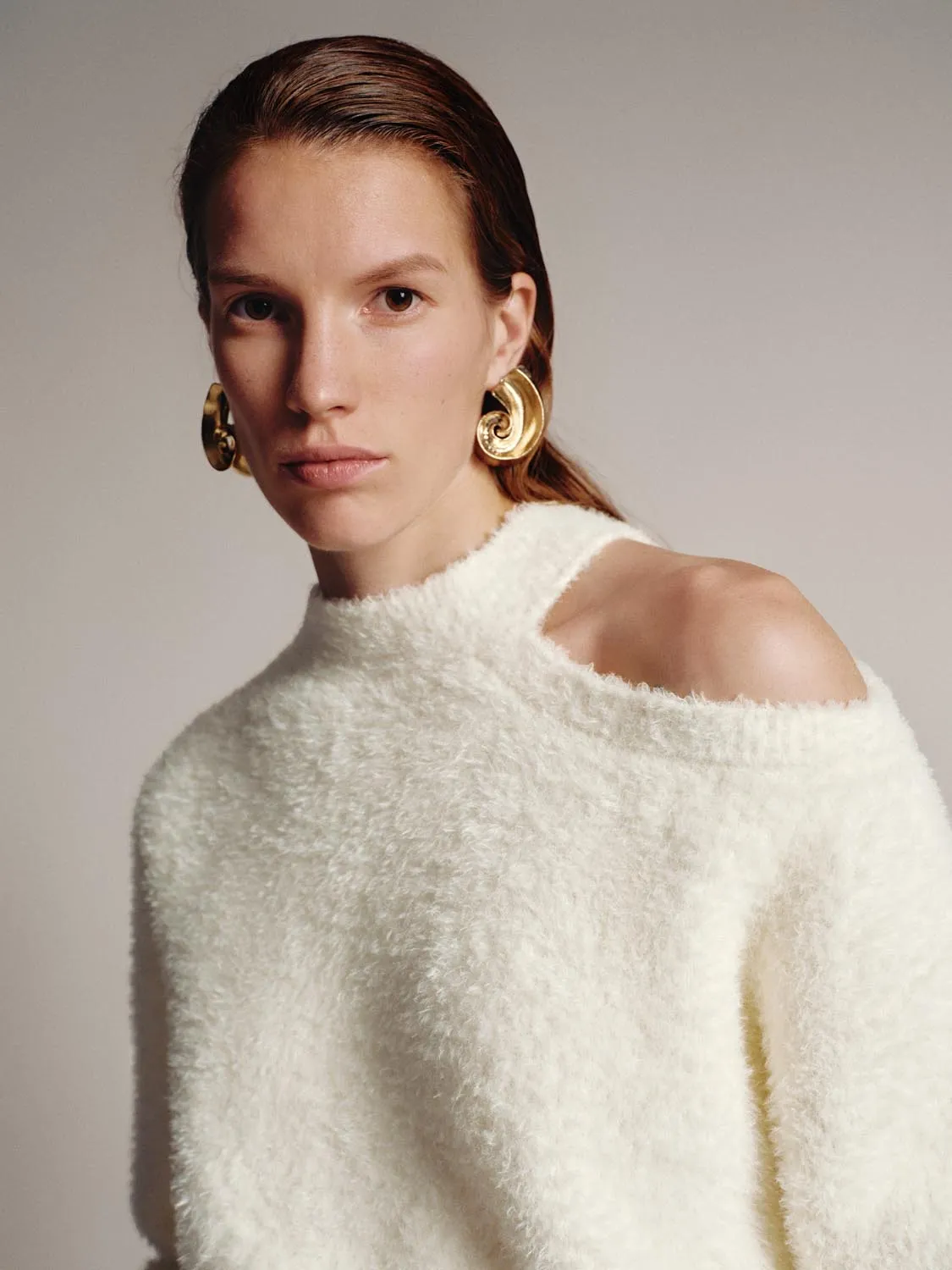 Cut Out One Shoulder Knitted T-Shirts sold by Urban Revivo product image thumbnail 3