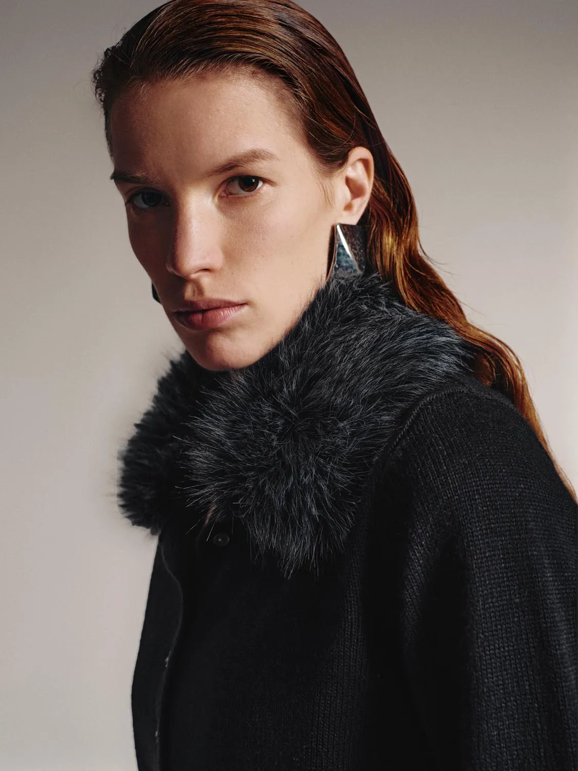 Faux Fur Collar Knitted Cardigans sold by Urban Revivo product image thumbnail 3