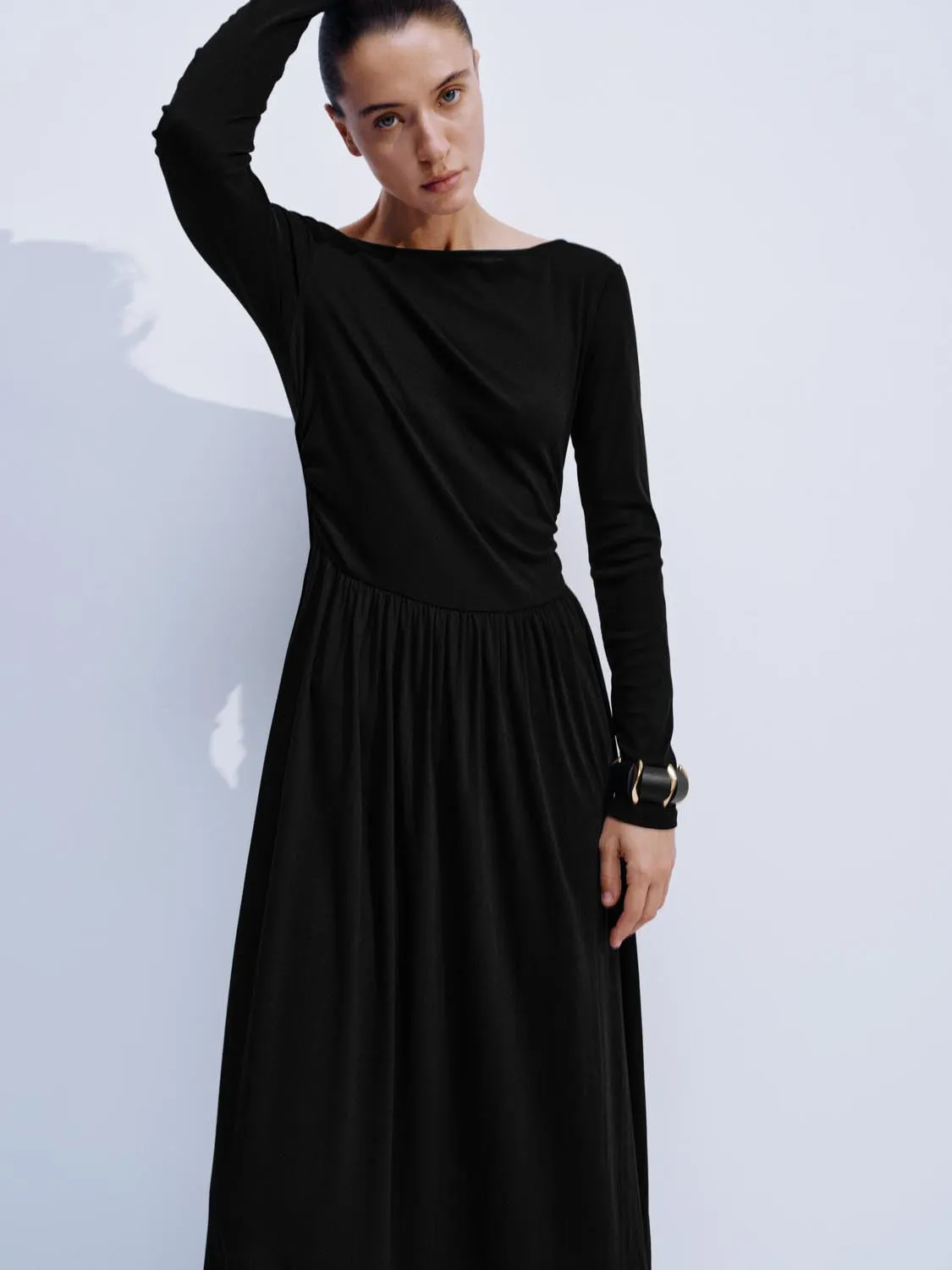 Ruched Long Sleeve Midi Dresses sold by Urban Revivo product image thumbnail 5