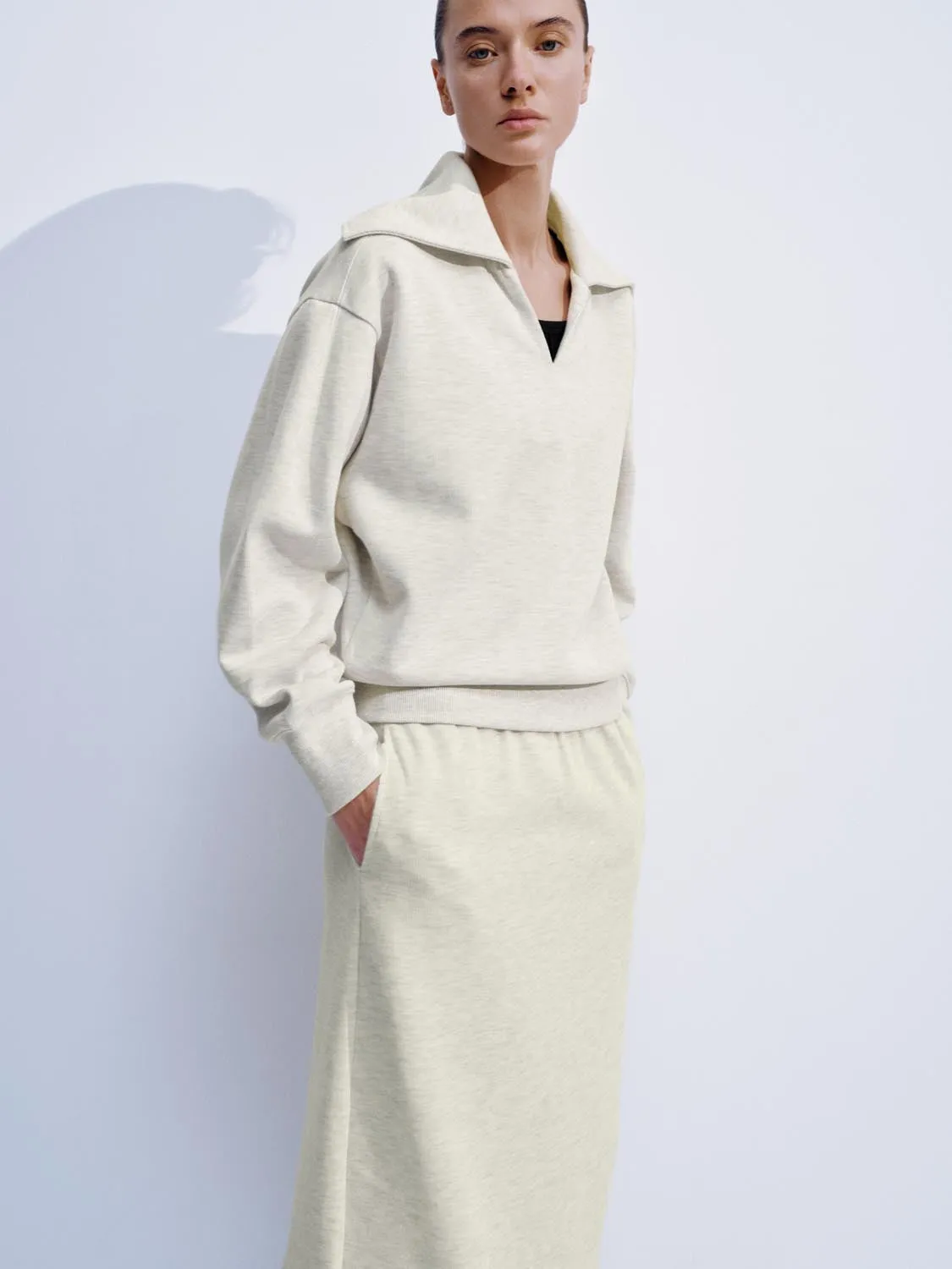 V-Neck Large Collar Sweatshirts sold by Urban Revivo product image thumbnail 2