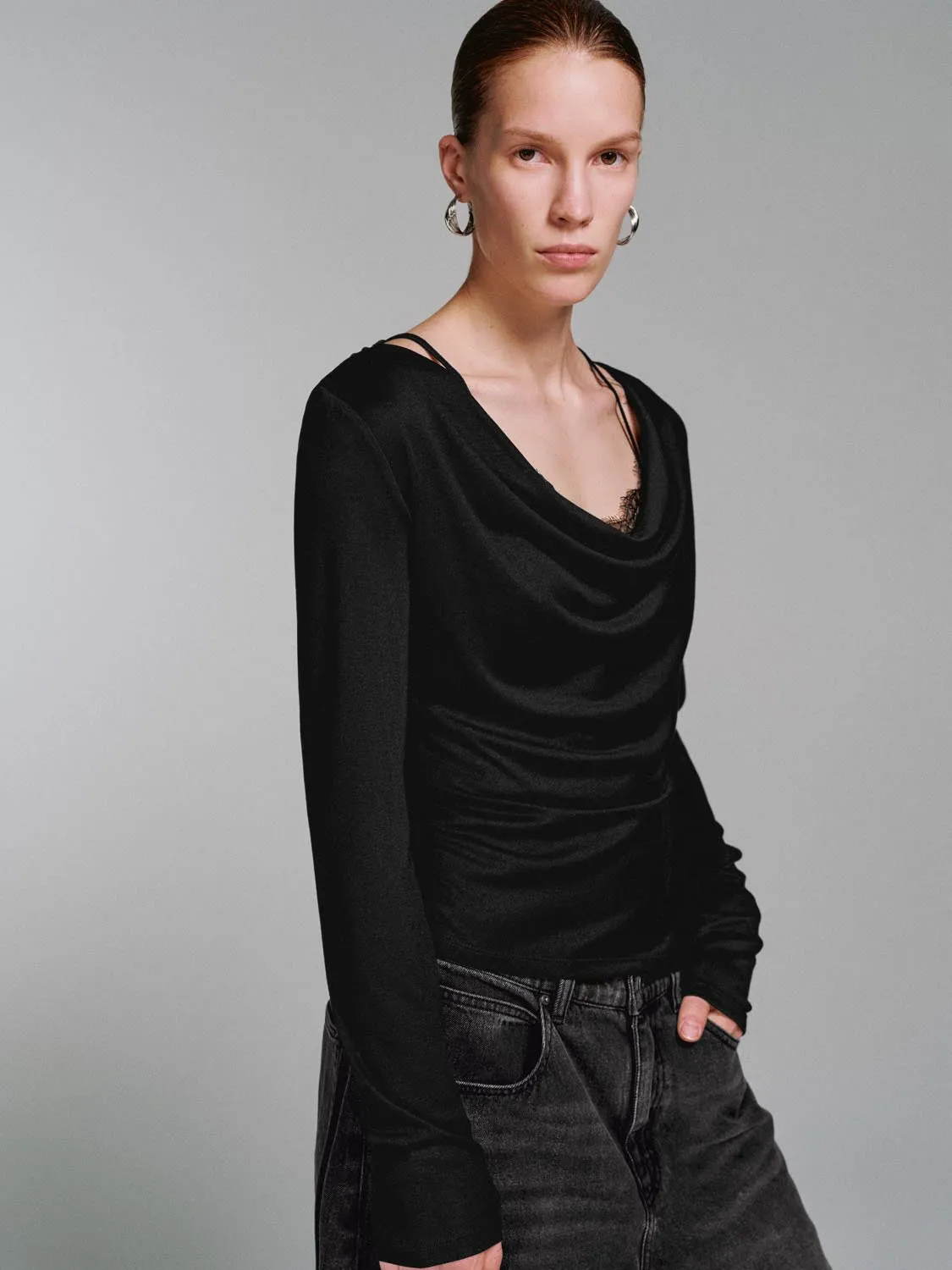 2 In 1 Lace Draped Long Sleeve T-Shirts sold by Urban Revivo product image thumbnail 2