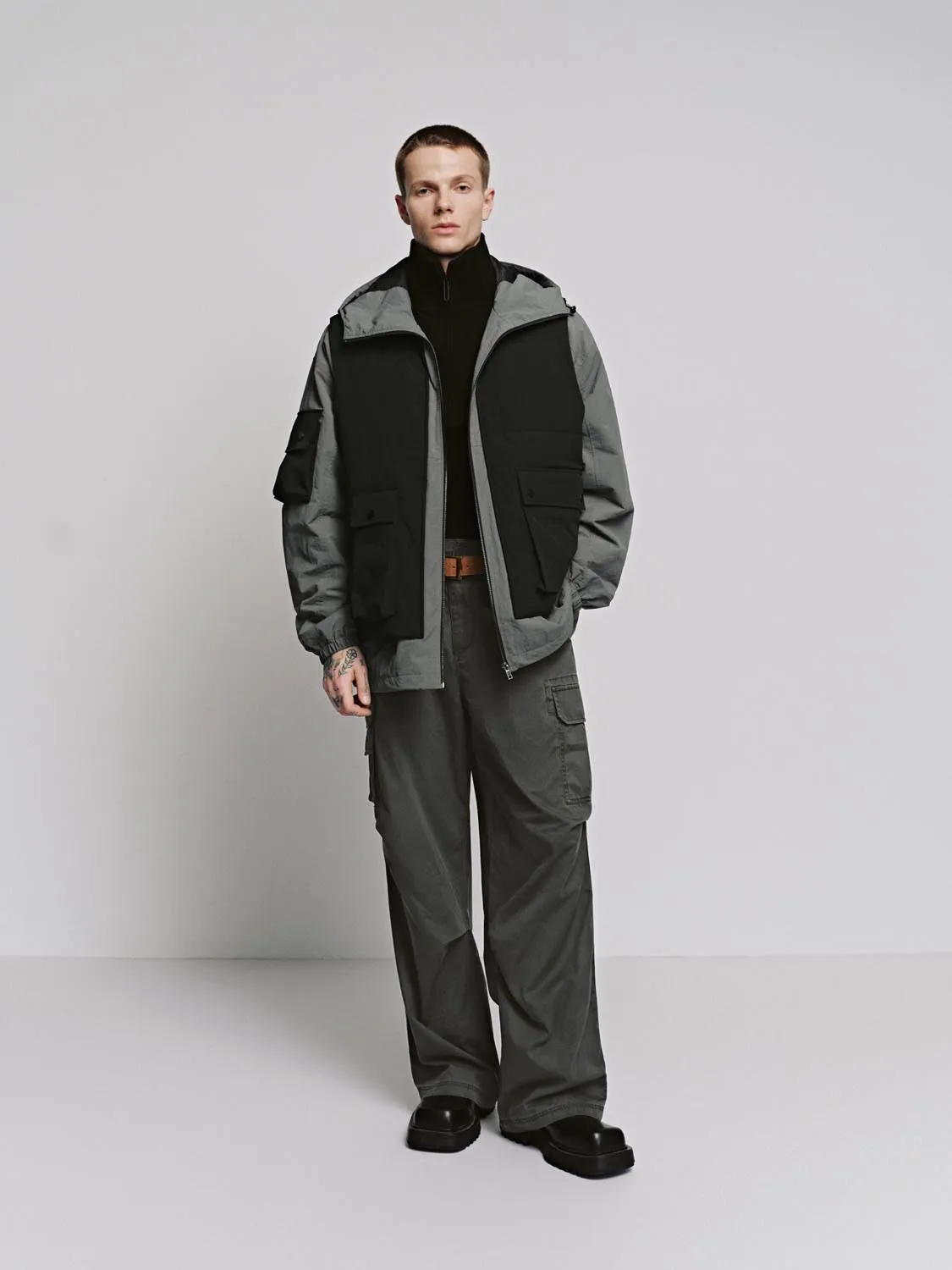 2 In 1 Contrast Padded Jackets sold by Urban Revivo product image thumbnail 4