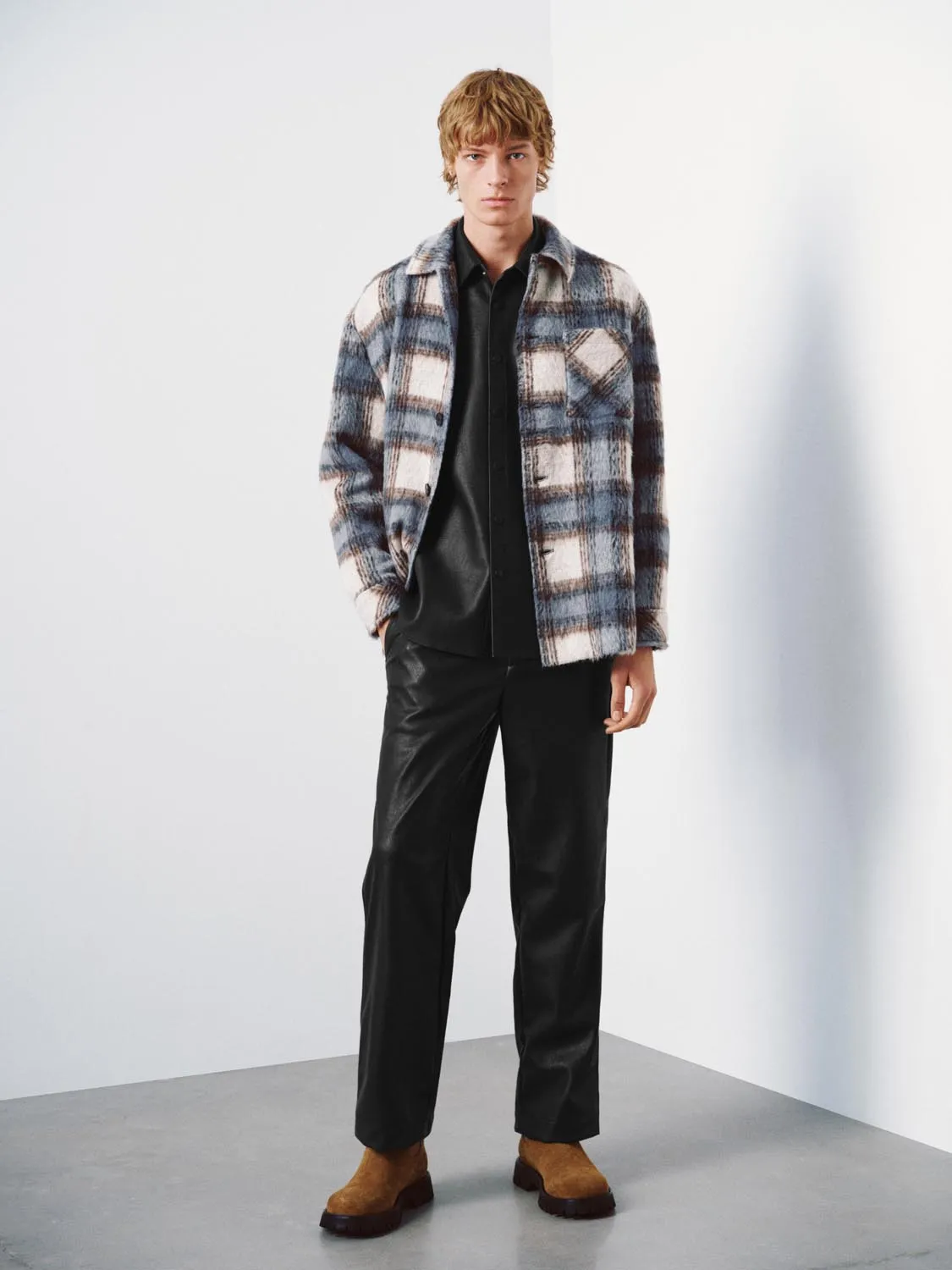 Patch Pocket Thick Check Jackets sold by Urban Revivo product image thumbnail 4