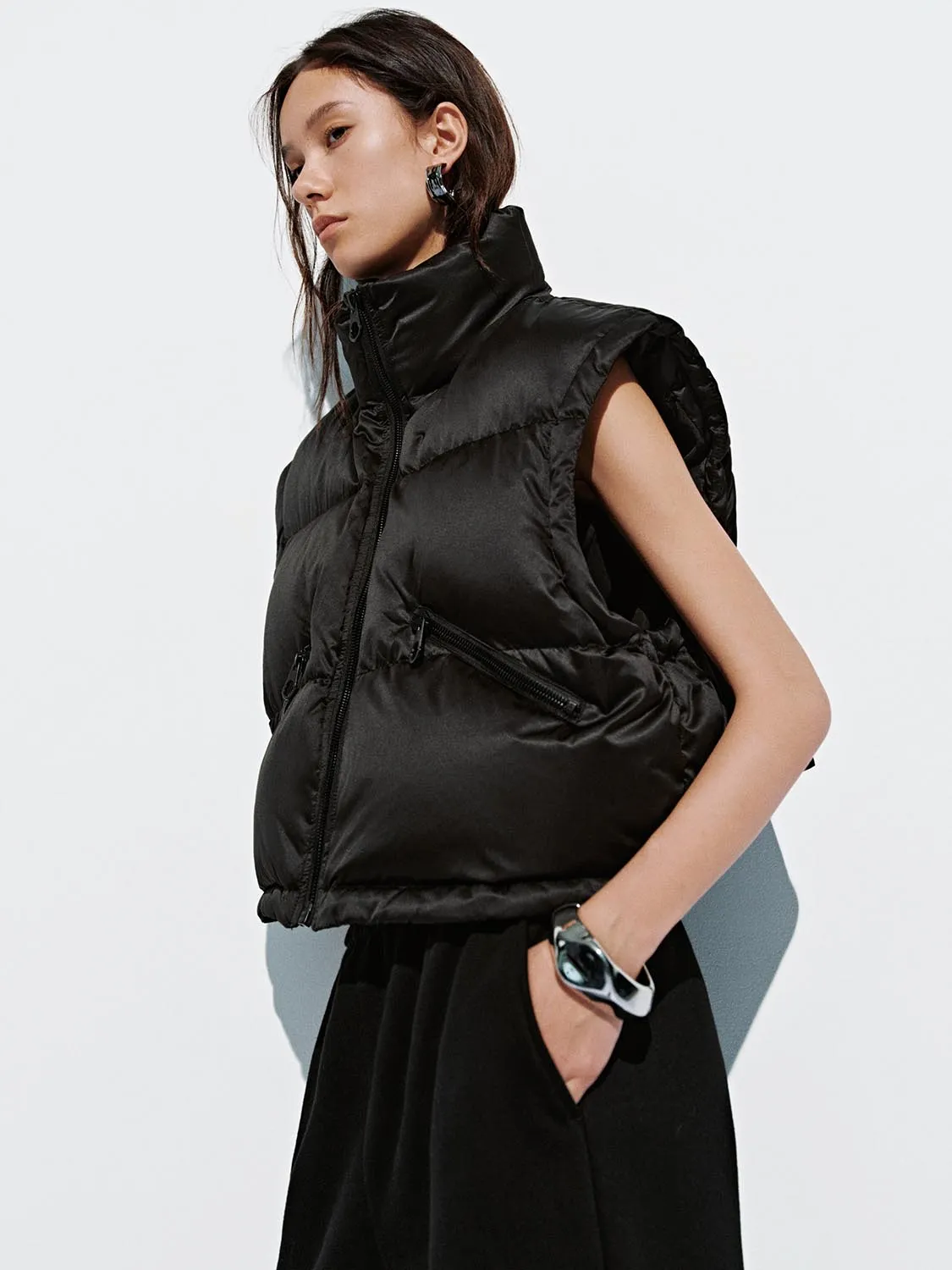 High Neck Puffer Vest sold by Urban Revivo product image thumbnail 2