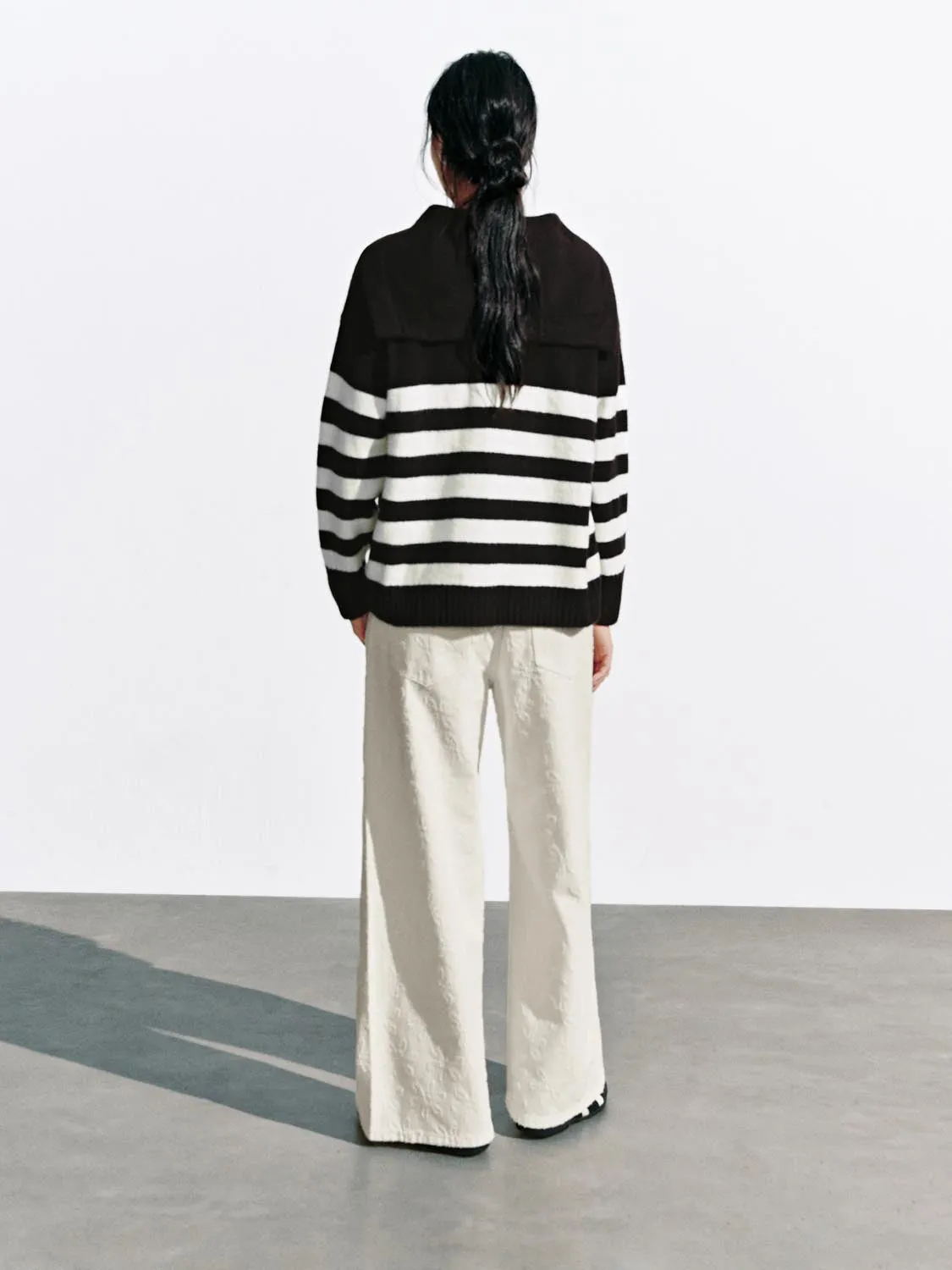 Wide Leg Jeans sold by Urban Revivo product image thumbnail 4