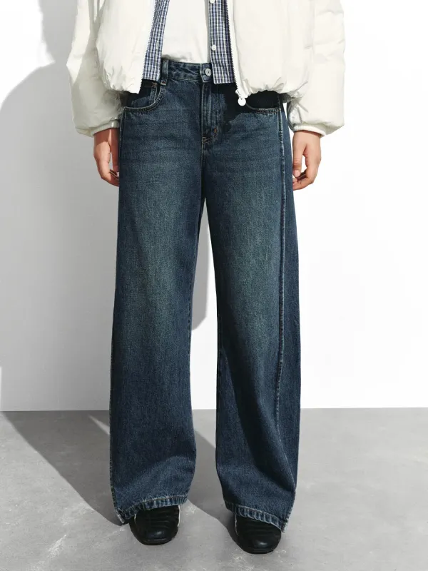 Gradient Barrel Leg Jeans sold by Urban Revivo
