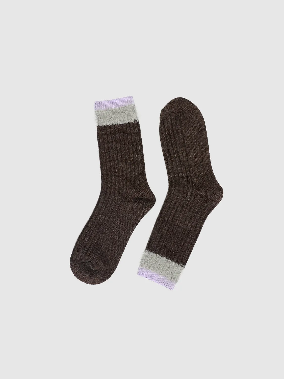 Contrast Fluffy Hem Ribbed Socks sold by Urban Revivo product image thumbnail 2
