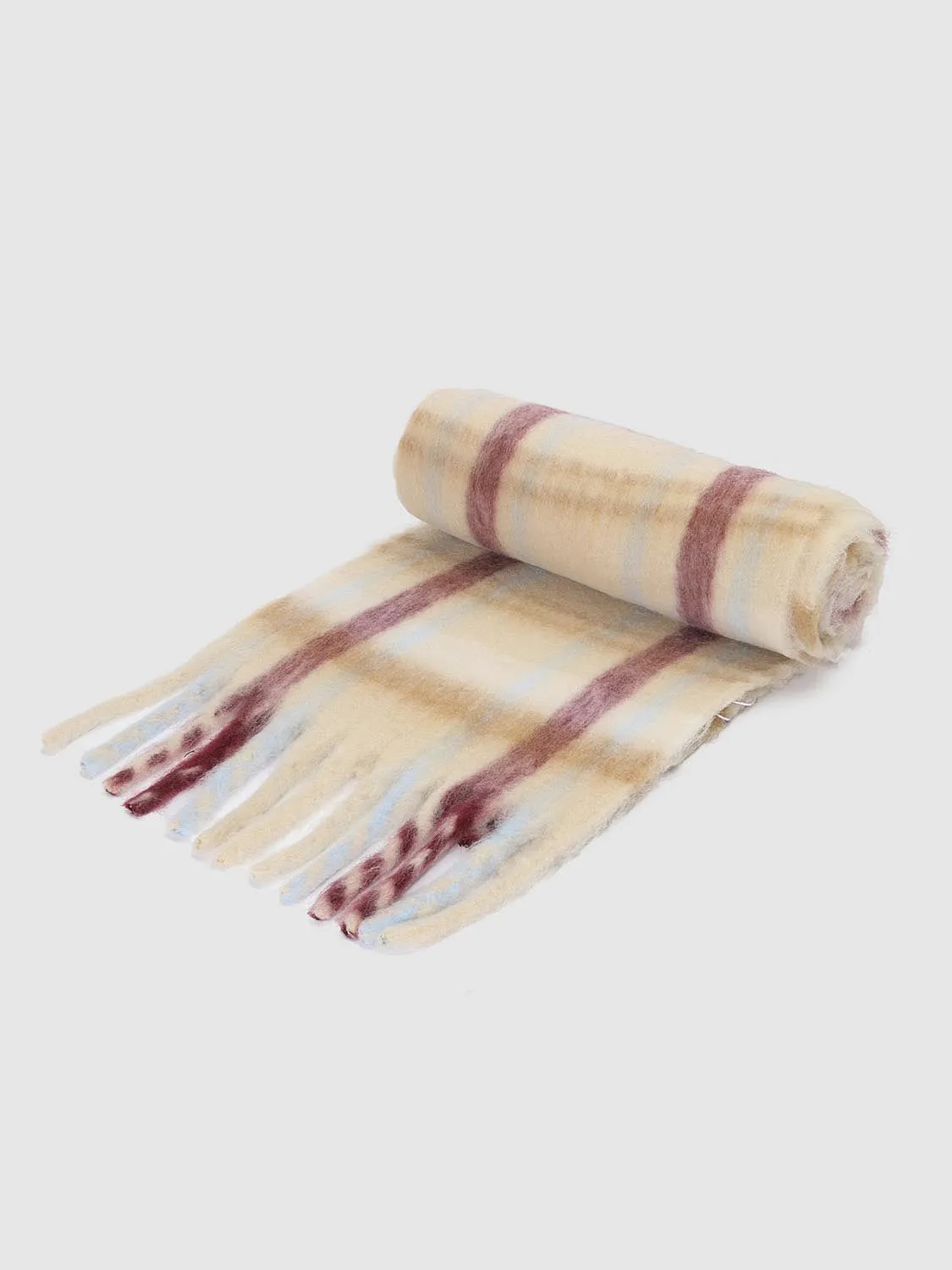 Fluffy Check Fringed Scarf sold by Urban Revivo product image thumbnail 4