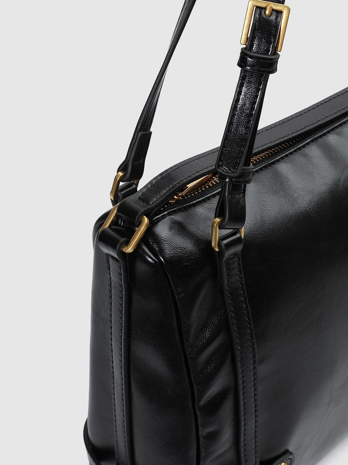 Belt Detail Handle Shoulder Bags sold by Urban Revivo product image thumbnail 5