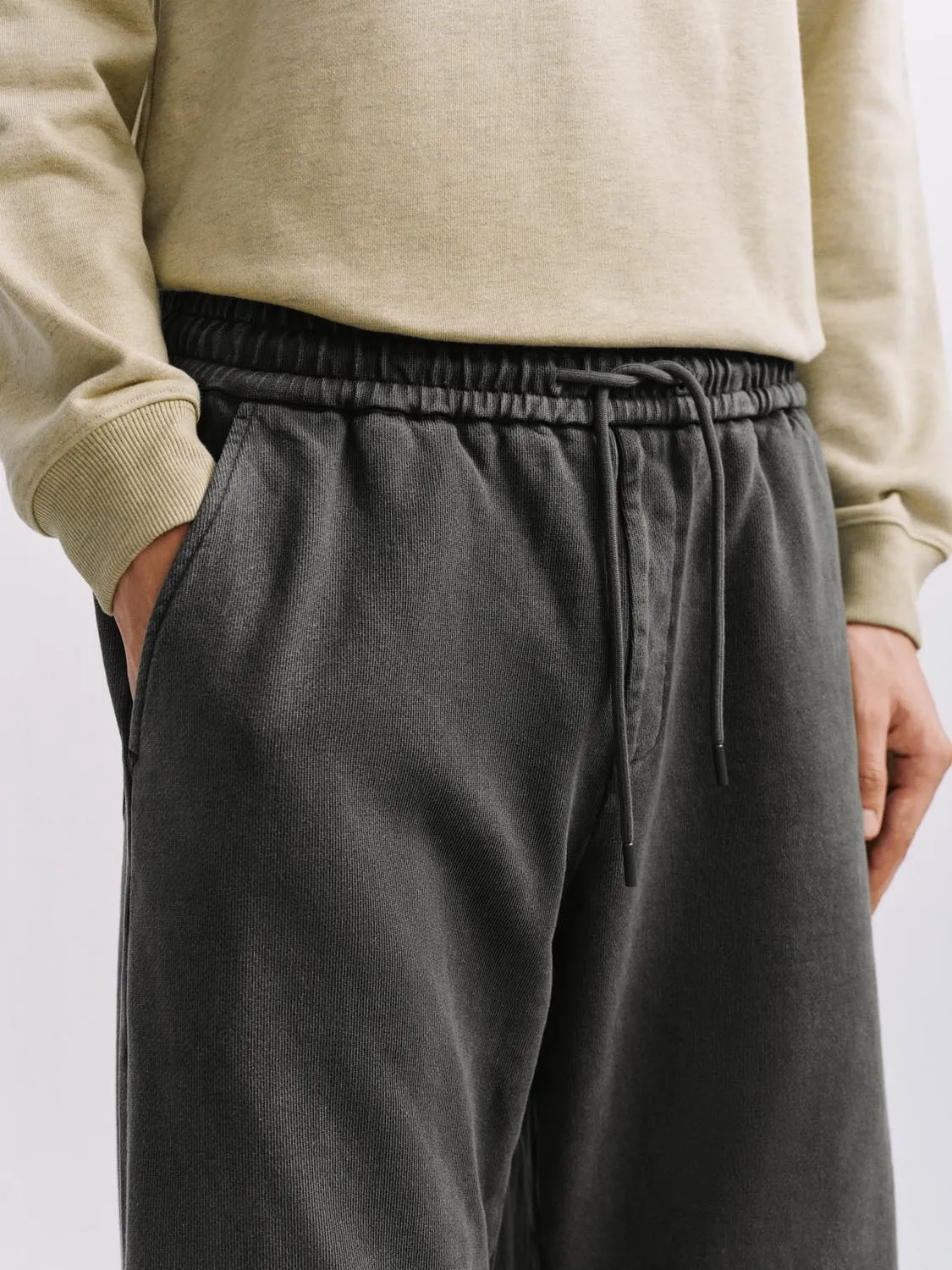 Pull On Straight Leg Cargo Pants sold by Urban Revivo product image thumbnail 5