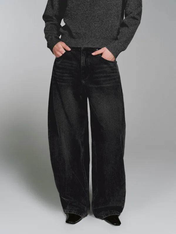Gradient Barrel Leg Jeans sold by Urban Revivo