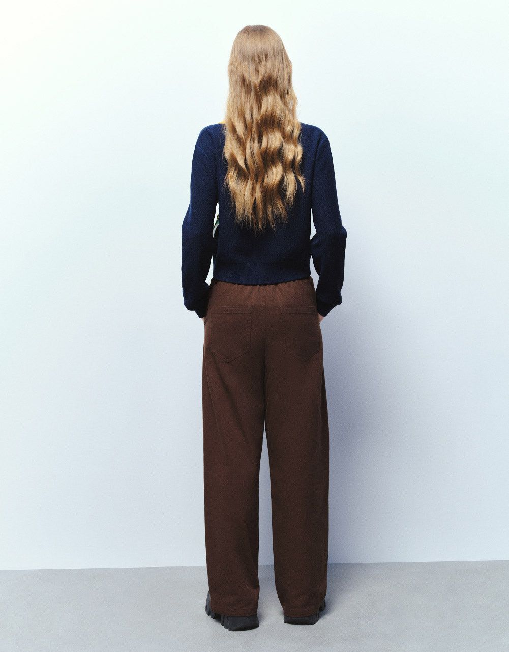 Argyle Printed V-Neck Knitted Cardigan sold by Urban Revivo product image thumbnail 4