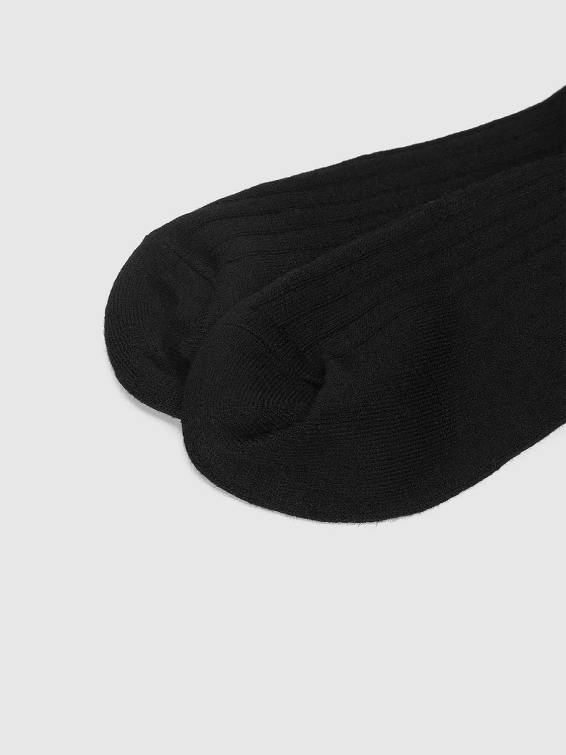 Fluffy Bed Socks sold by Urban Revivo product image thumbnail 5