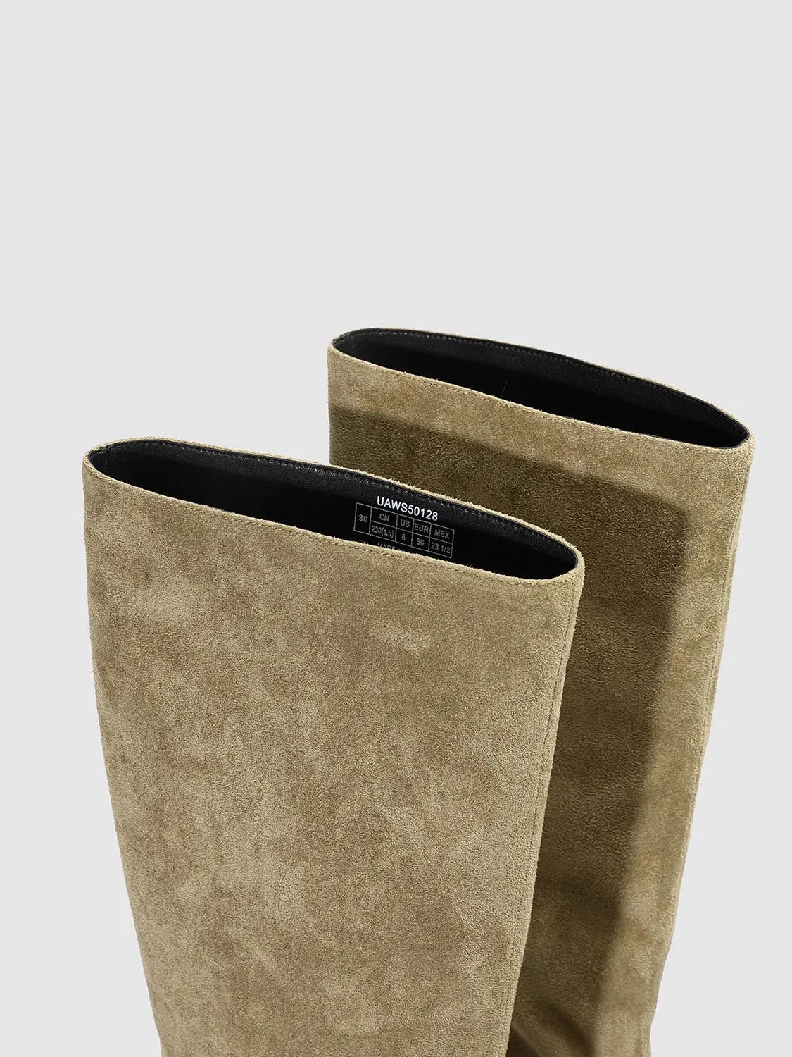 Heeled Knee Boots sold by Urban Revivo product image thumbnail 5