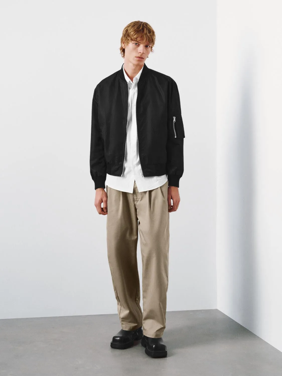 Oversize Padded Bomber Jackets sold by Urban Revivo product image thumbnail 4