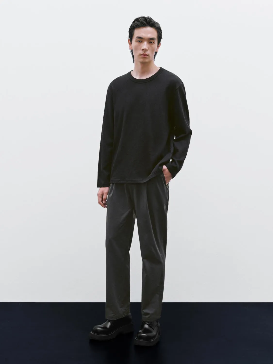 Crew Neck Long Sleeve T-Shirts sold by Urban Revivo product image thumbnail 4