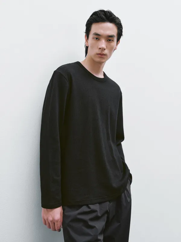 Crew Neck Long Sleeve T-Shirts sold by Urban Revivo