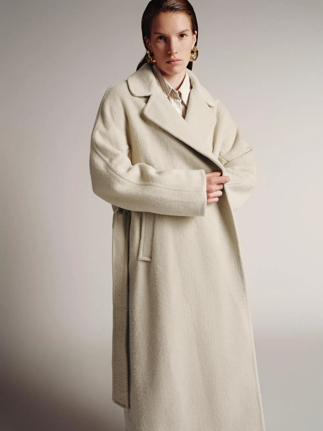 Wool Blend Belted Large Lapel Coats sold by Urban Revivo product image thumbnail 5