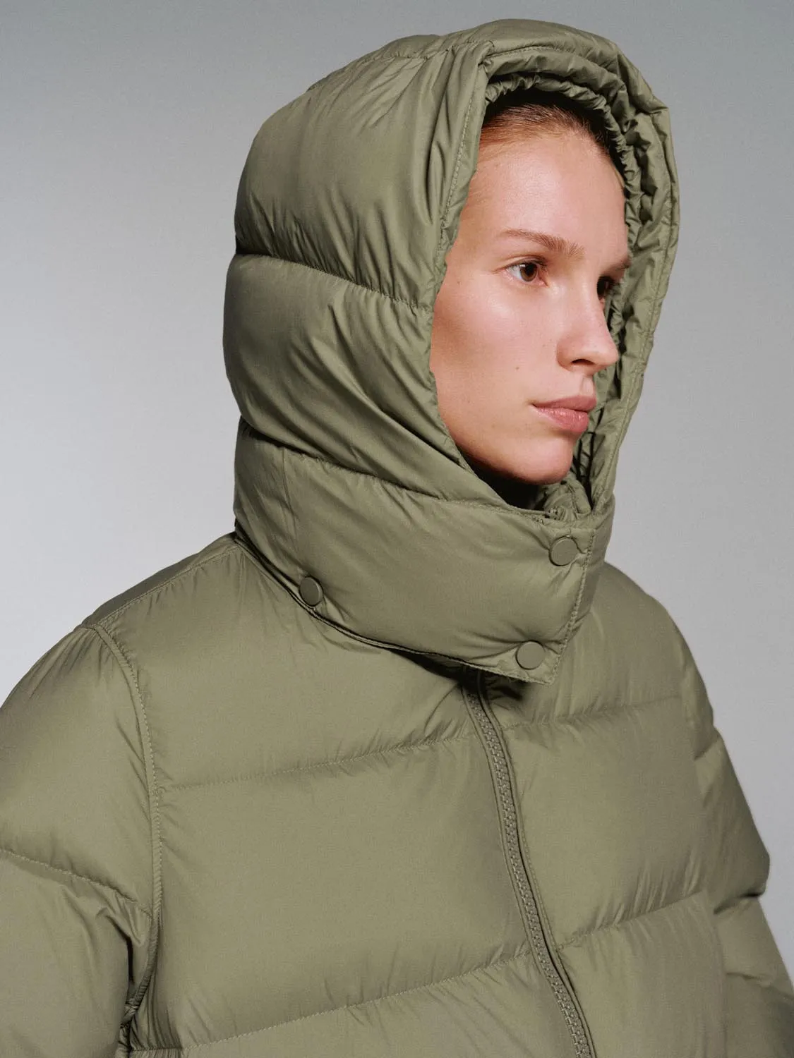 Hooded High Neck Down Jackets sold by Urban Revivo product image thumbnail 3