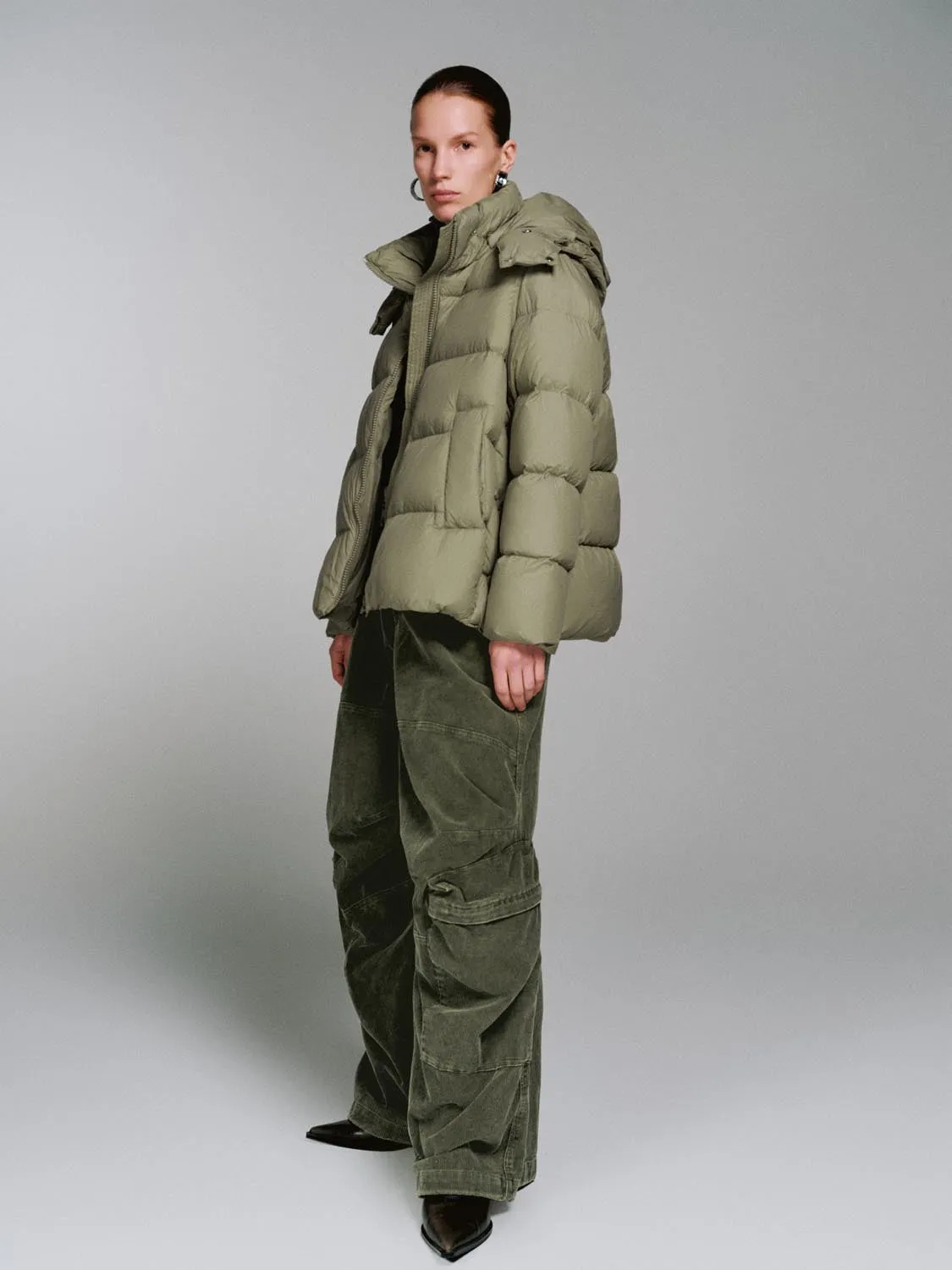 Hooded High Neck Down Jackets sold by Urban Revivo product image thumbnail 5