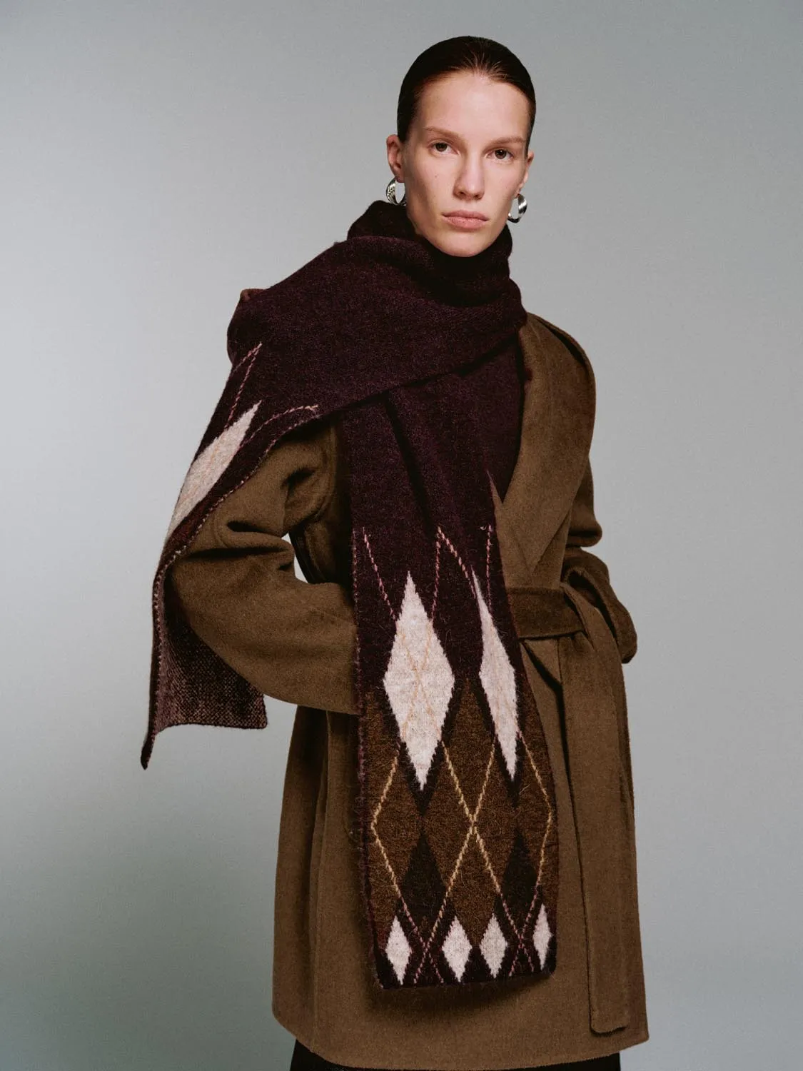 Wool Blend Large Lapel Belted Coats sold by Urban Revivo product image thumbnail 5