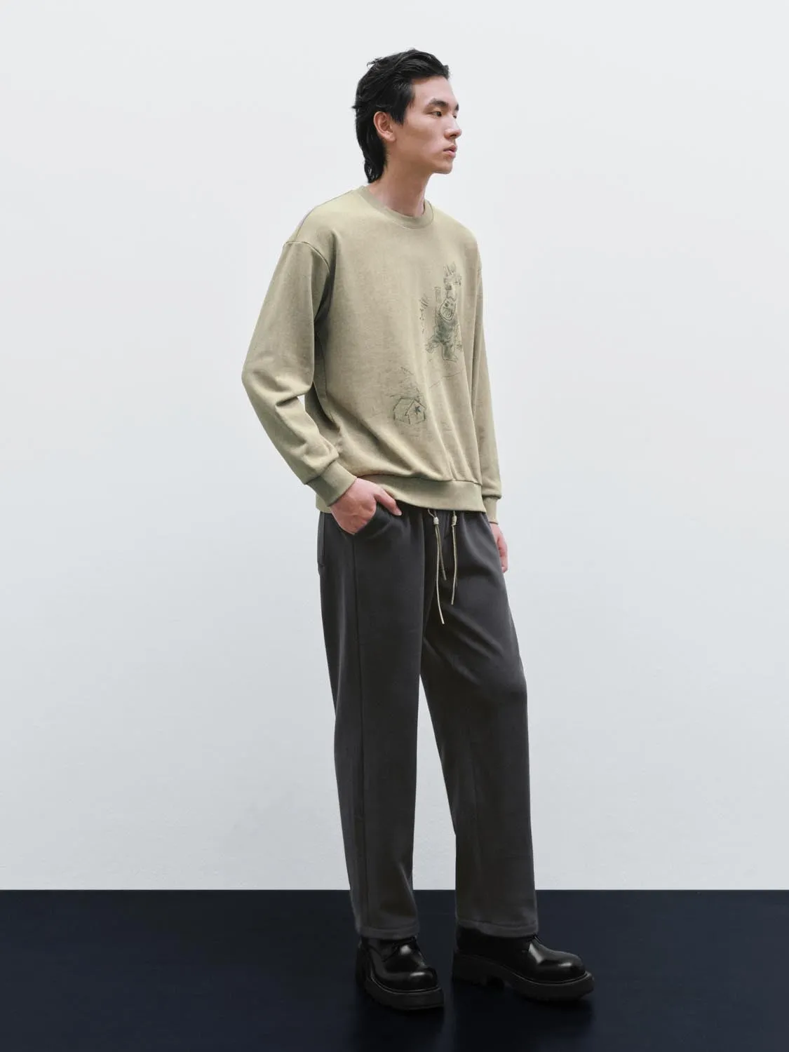 Crew Neck Printed Sweatshirts sold by Urban Revivo product image thumbnail 5