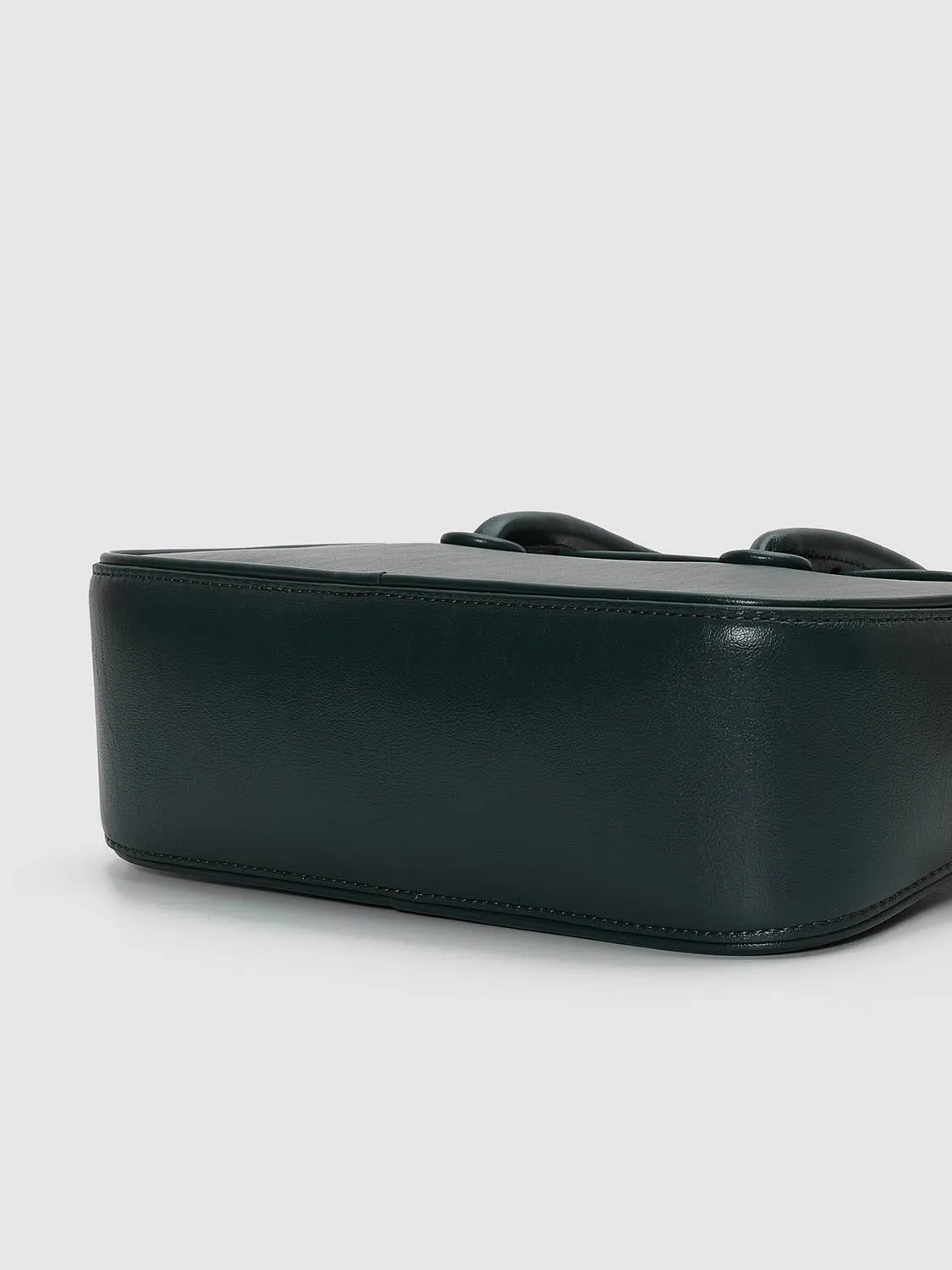 Handle Shoulder Bowling Bags sold by Urban Revivo product image thumbnail 4