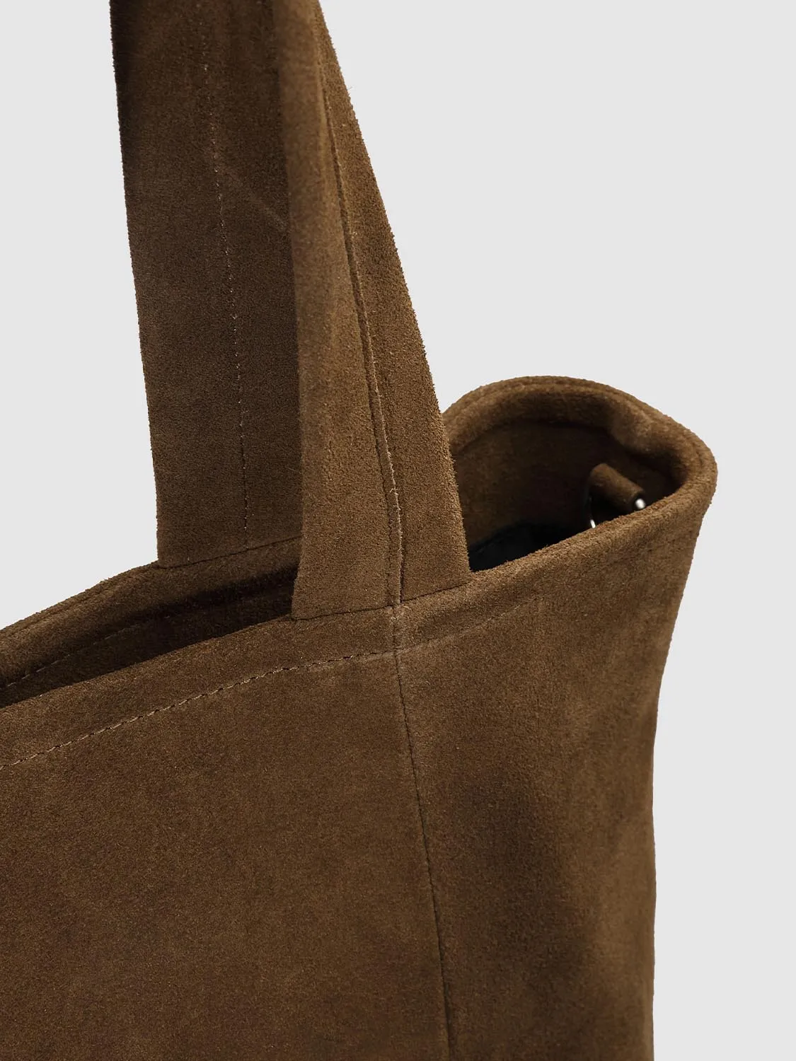 Oversize Shoulder Crossbody Tote Bags sold by Urban Revivo product image thumbnail 4