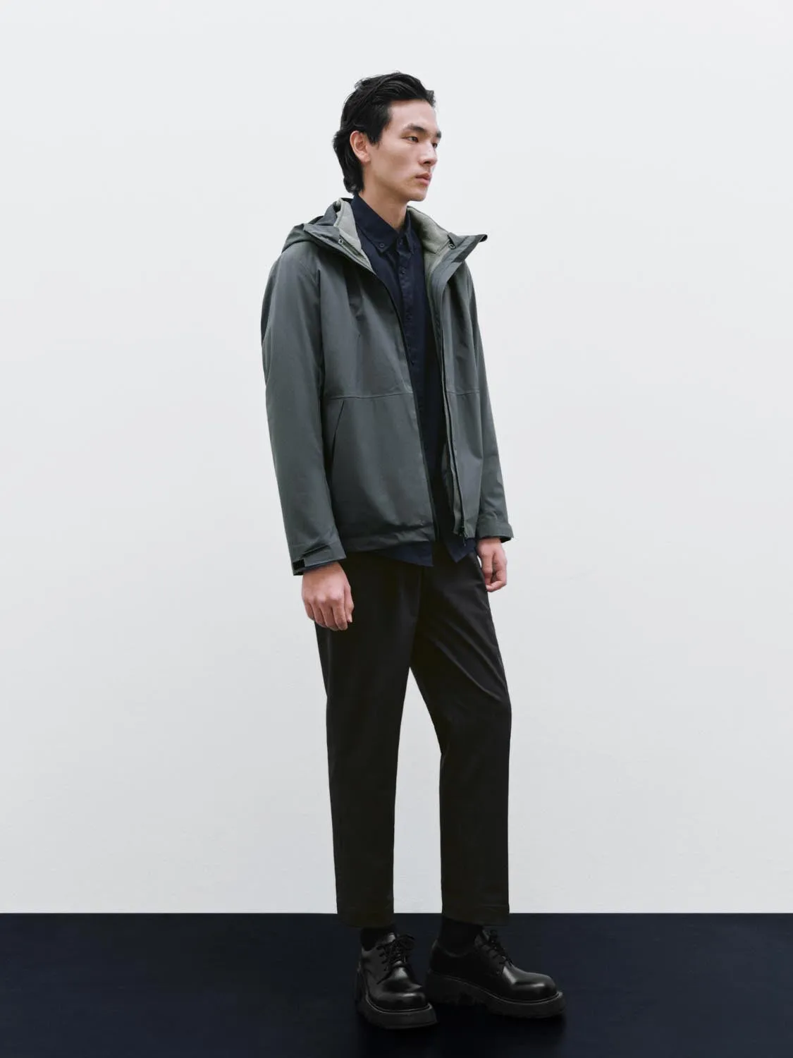 Hooded Full Zip Track Jackets sold by Urban Revivo product image thumbnail 5