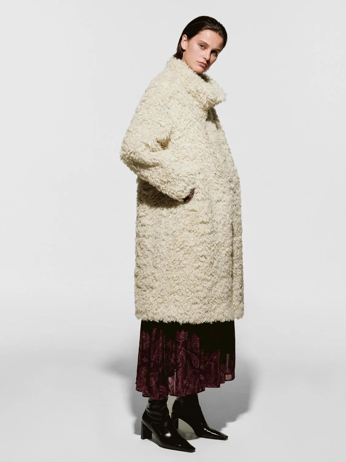 Oversized High Neck Plush Coats sold by Urban Revivo product image thumbnail 4