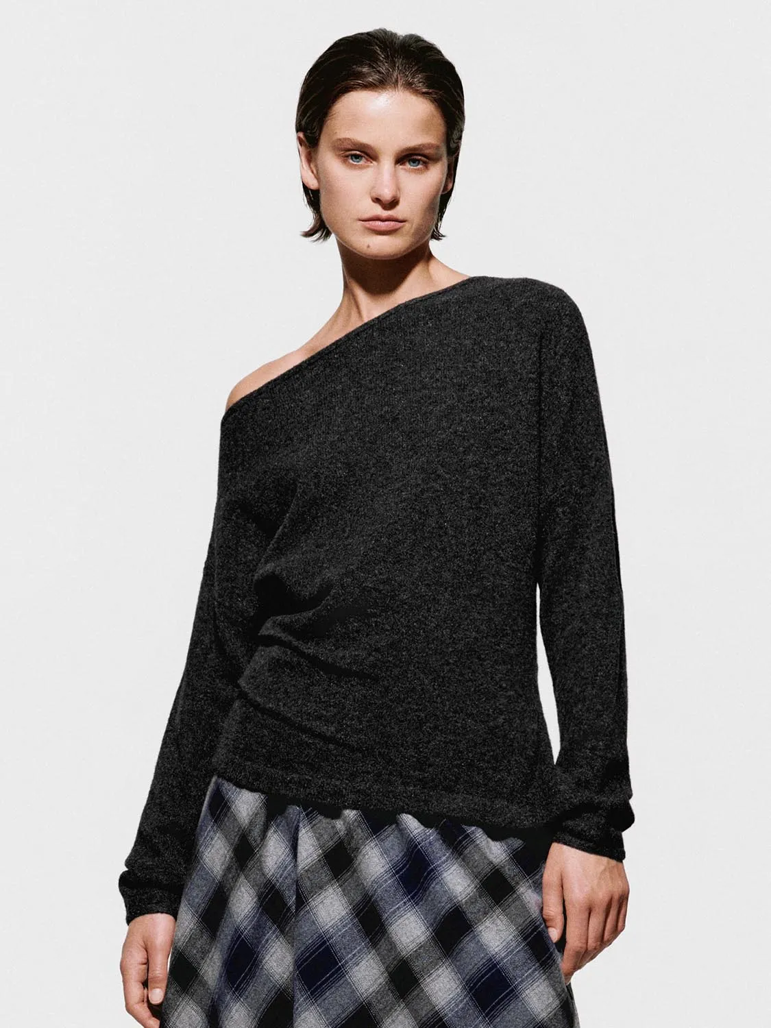 Single Shoulder Long Sleeve Knitted T-Shirts sold by Urban Revivo