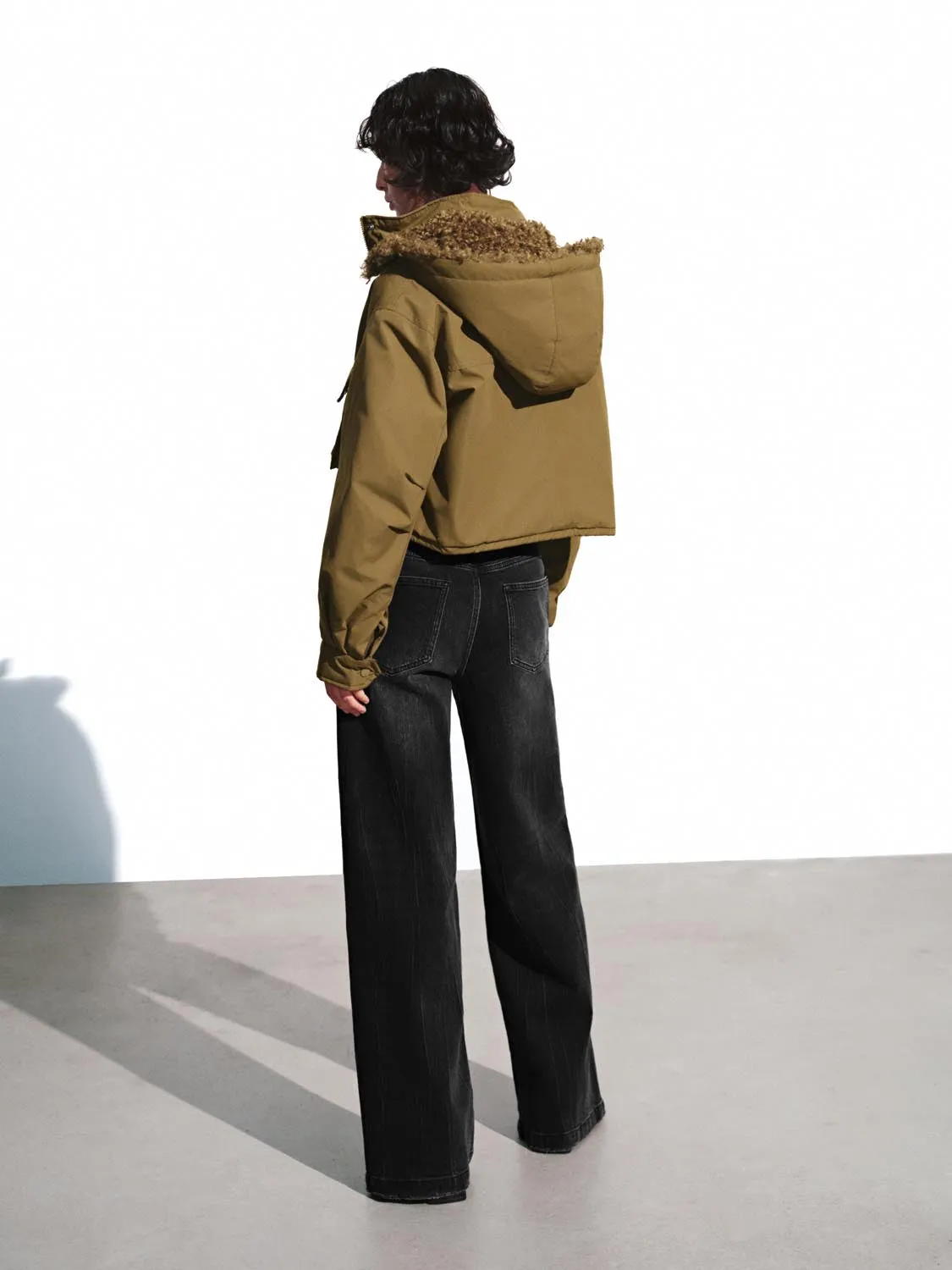 Belted Wide Leg Jeans sold by Urban Revivo product image thumbnail 4