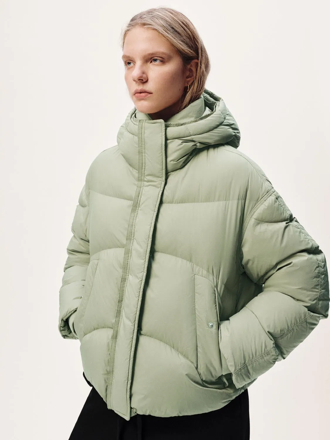 Loose Hooded Padded Puffer Jackets sold by Urban Revivo product image thumbnail 2
