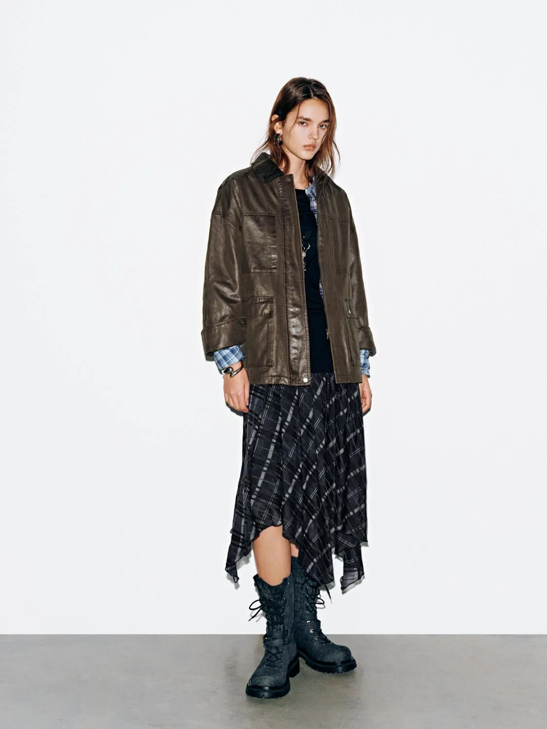 Collared Flap Pocket Padded Jackets sold by Urban Revivo product image thumbnail 5