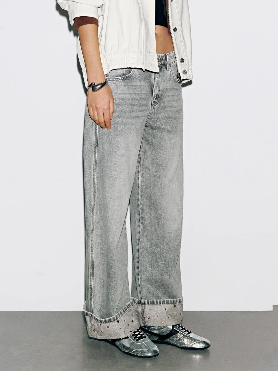 Loose Fit Barrel Leg Jeans sold by Urban Revivo product image thumbnail 3