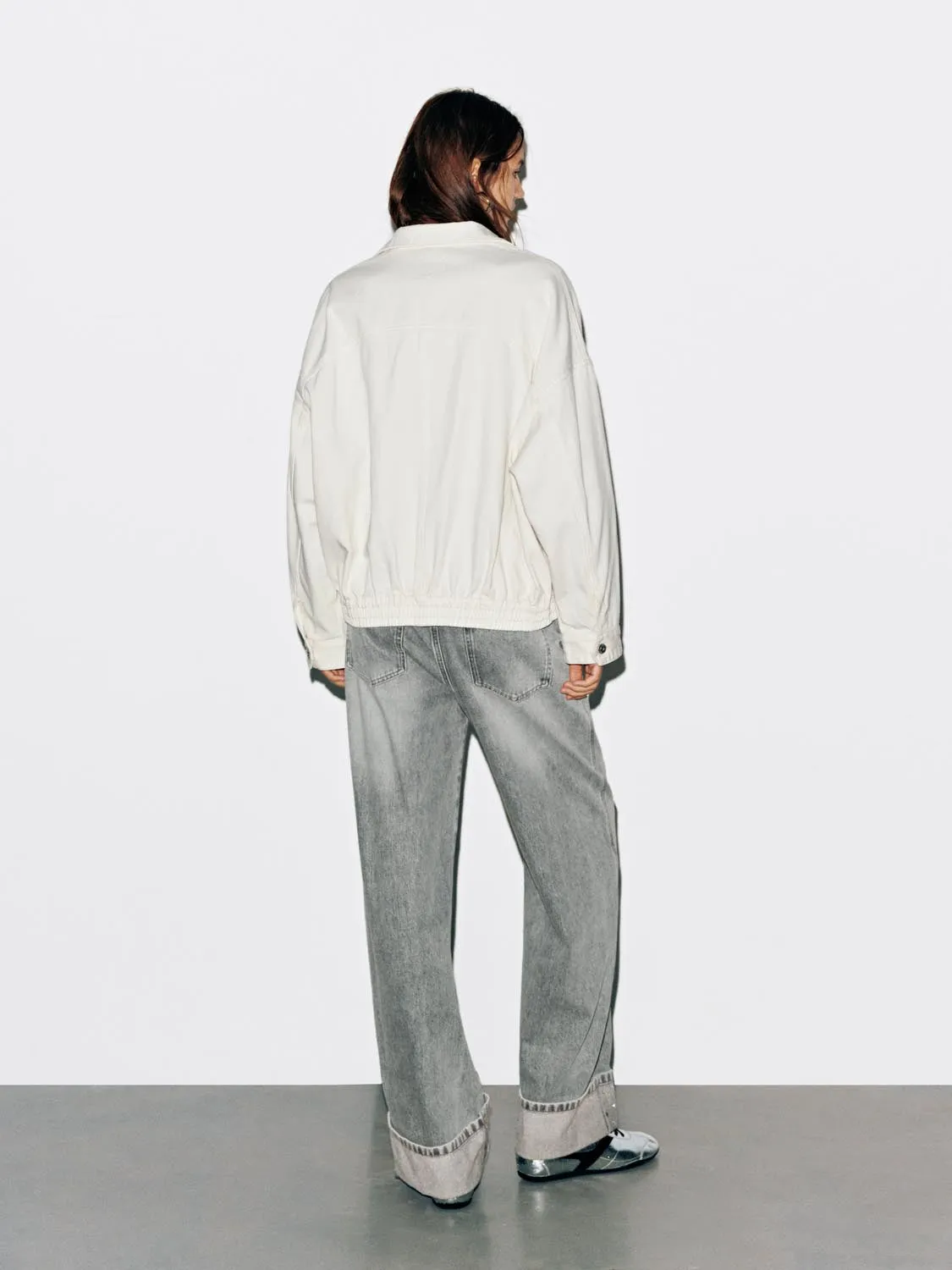 Loose Fit Barrel Leg Jeans sold by Urban Revivo product image thumbnail 4