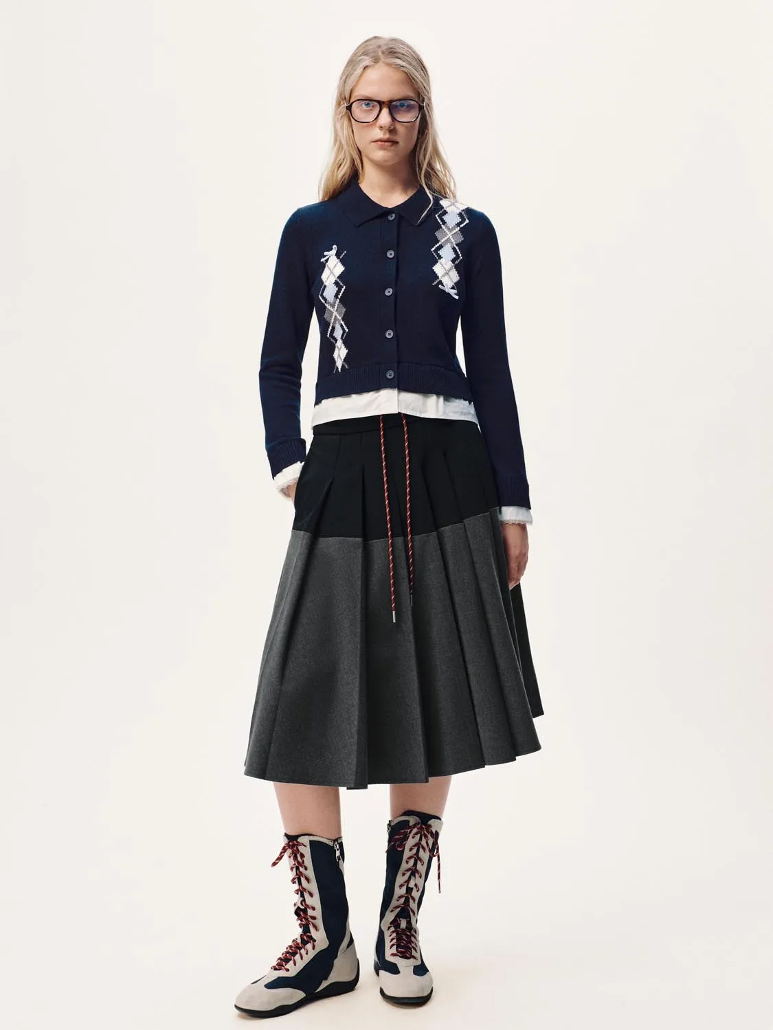 2 In 1 Asymmetric Argyle Knitted Cardigans sold by Urban Revivo product image thumbnail 4