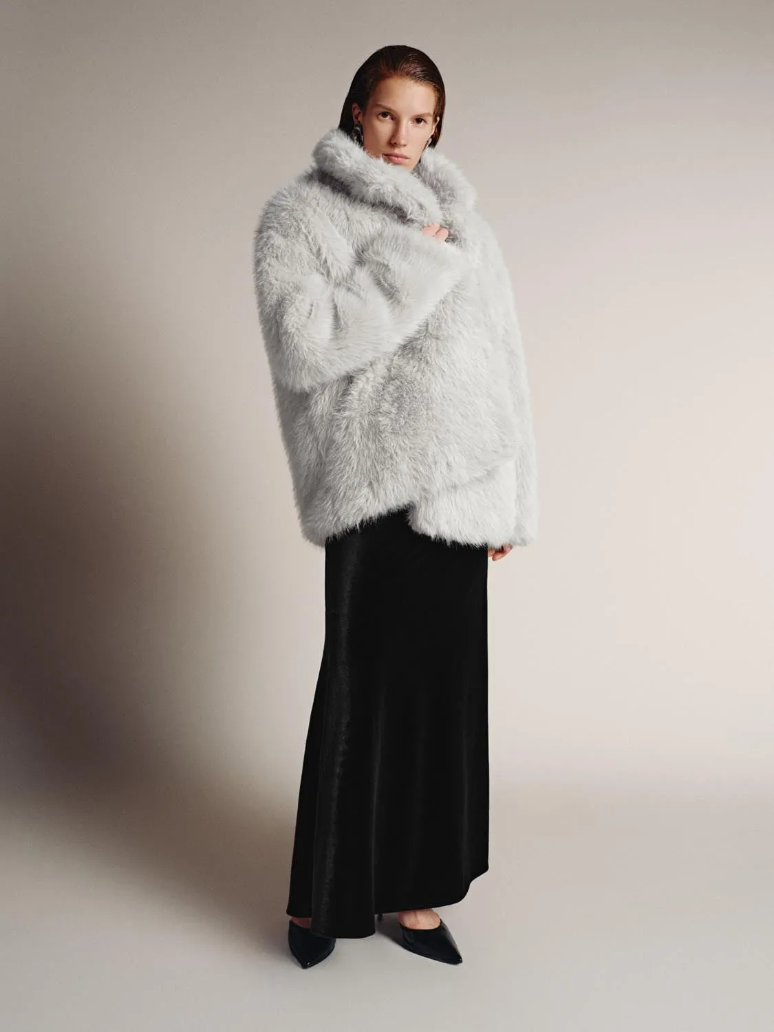 Fluffy Faux Fur Jackets sold by Urban Revivo product image thumbnail 5